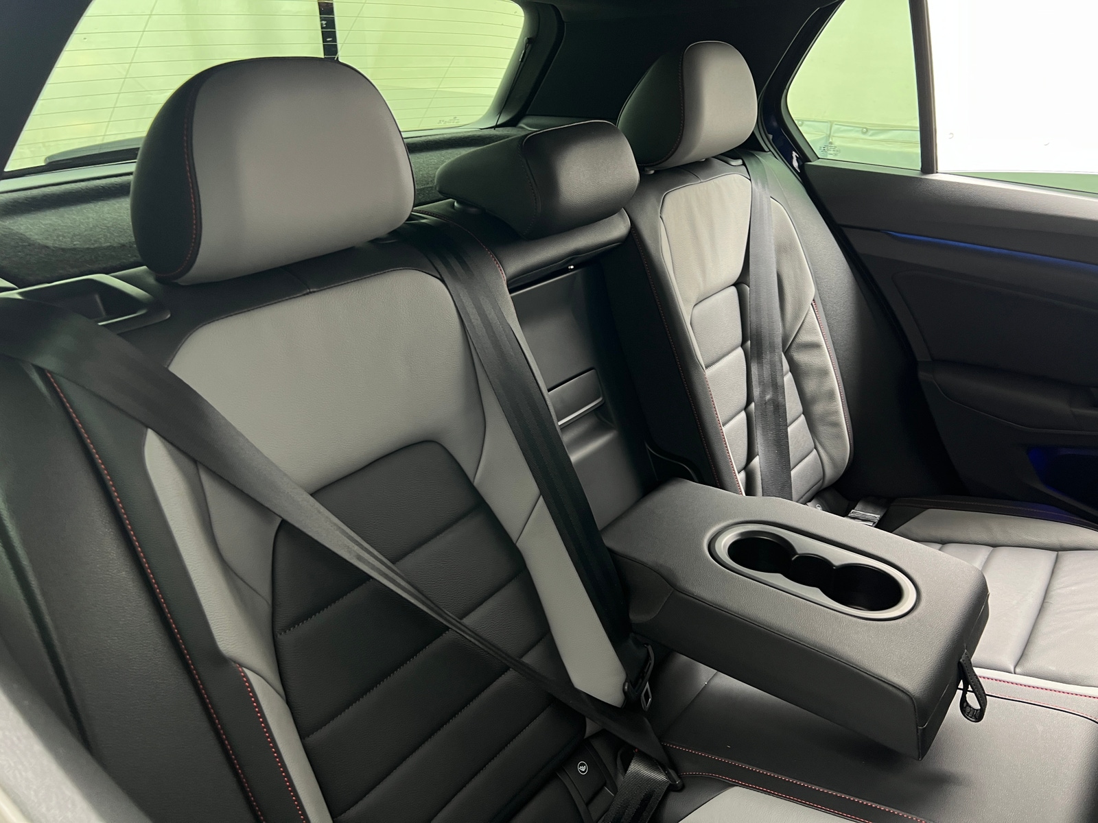 Thumbnail: 2022 Volkswagen Golf - 6