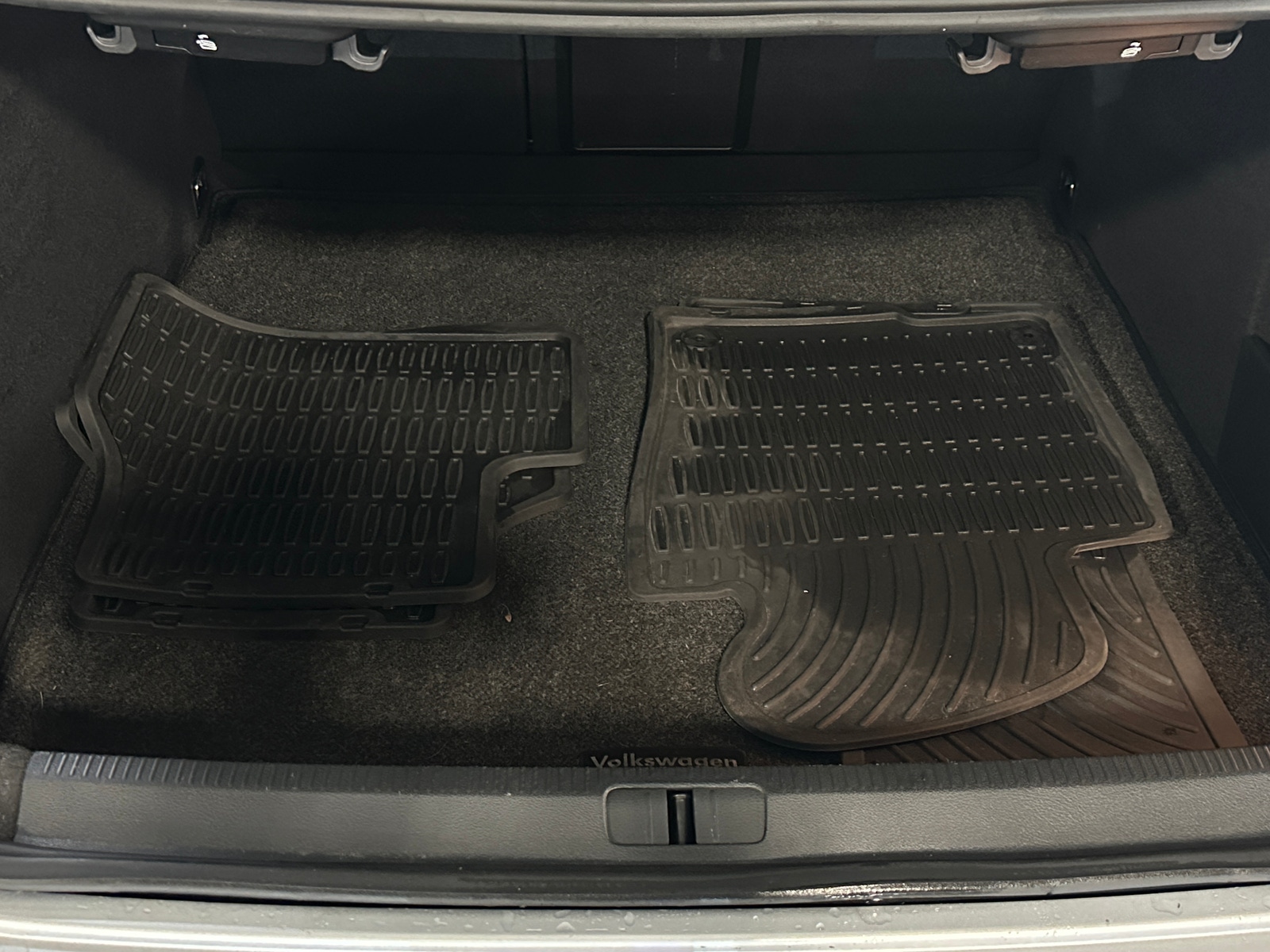 Thumbnail: 2014 Volkswagen CC - 6