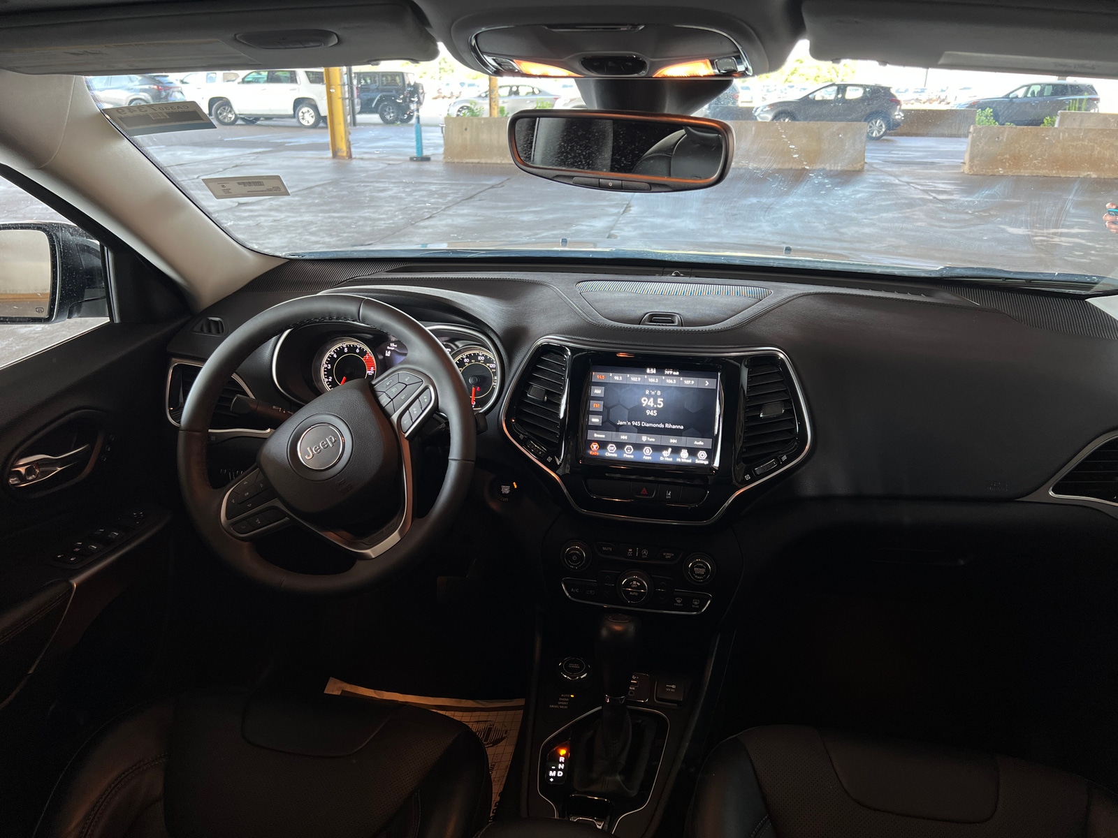 Thumbnail: 2022 Jeep Cherokee - 2