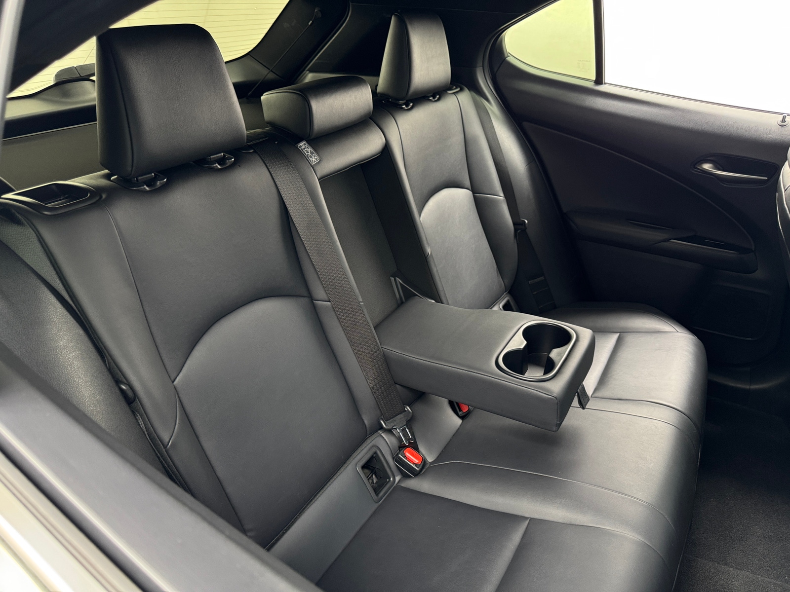 Thumbnail: 2019 Lexus UX - 5