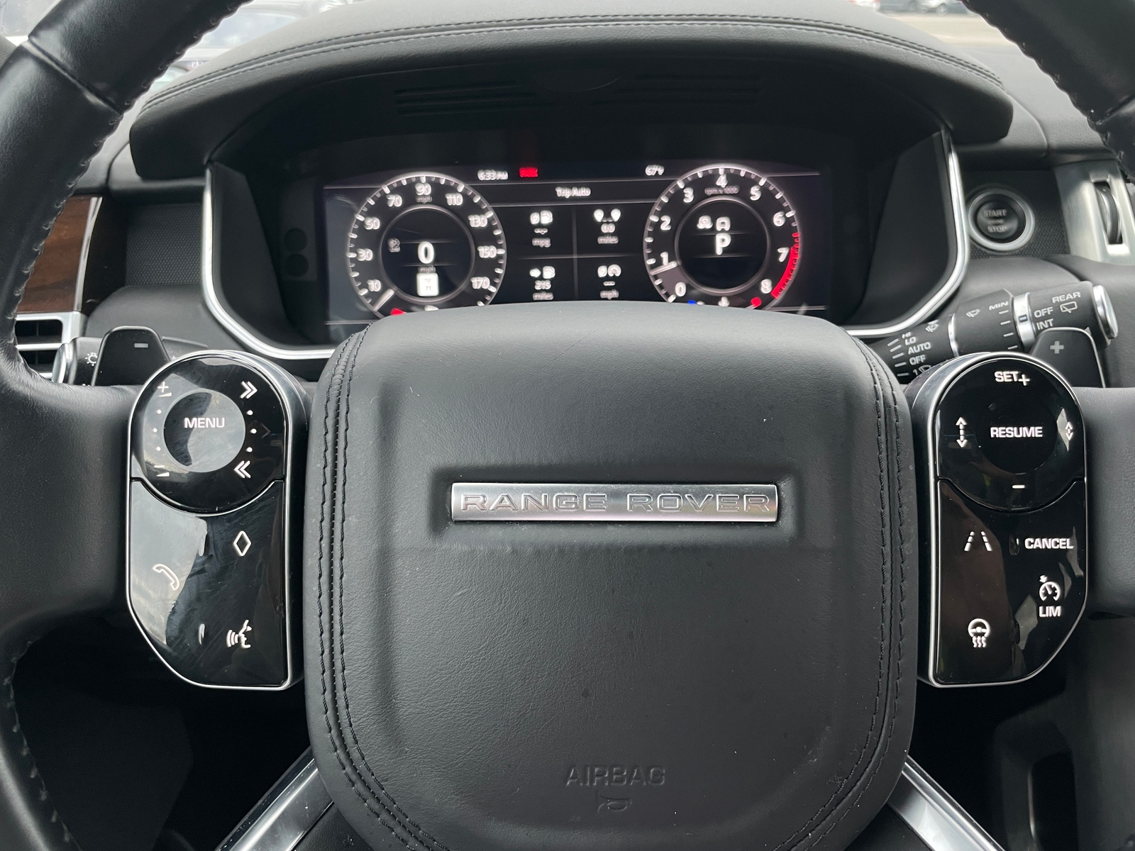 Thumbnail: 2019 Land Rover Range Rover - 4
