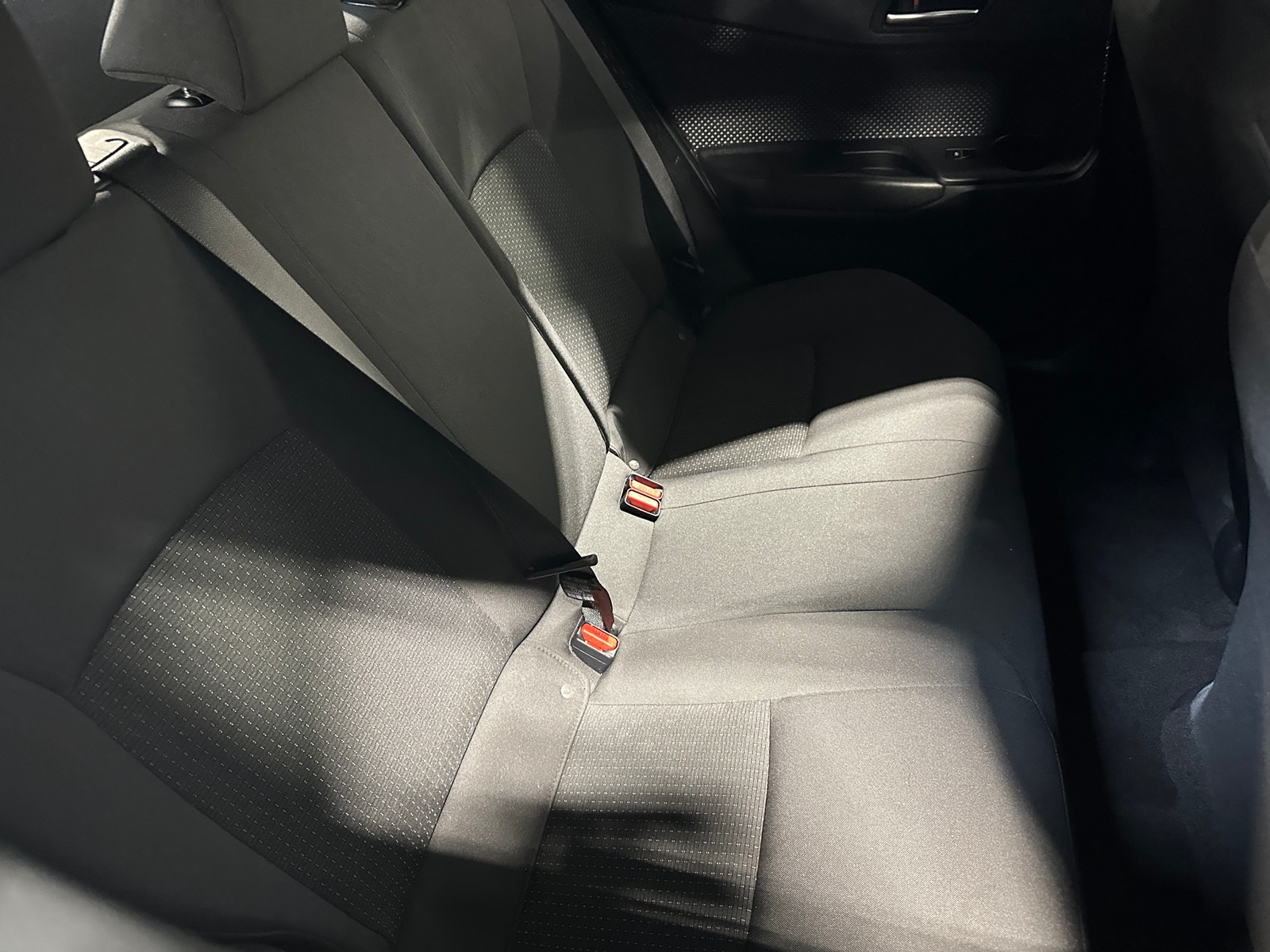 Thumbnail: 2018 Toyota C-HR - 6