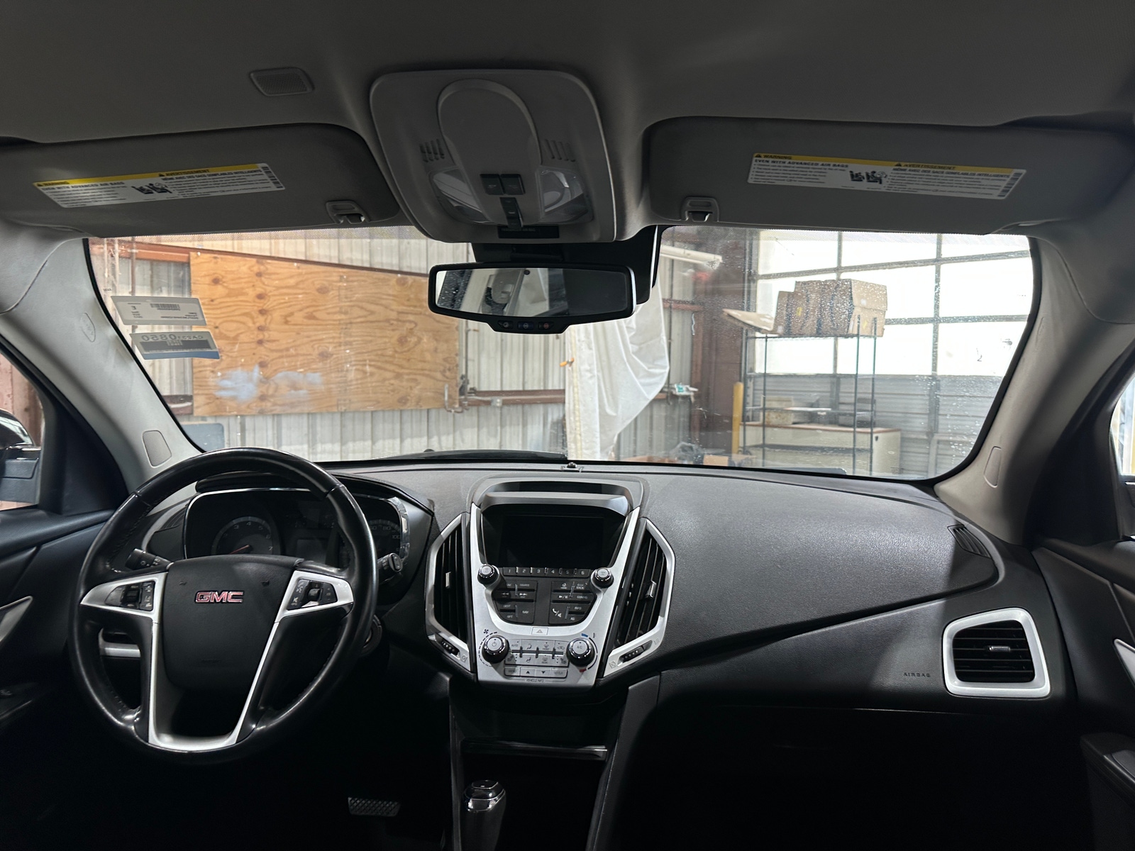 Thumbnail: 2017 GMC Terrain - 3