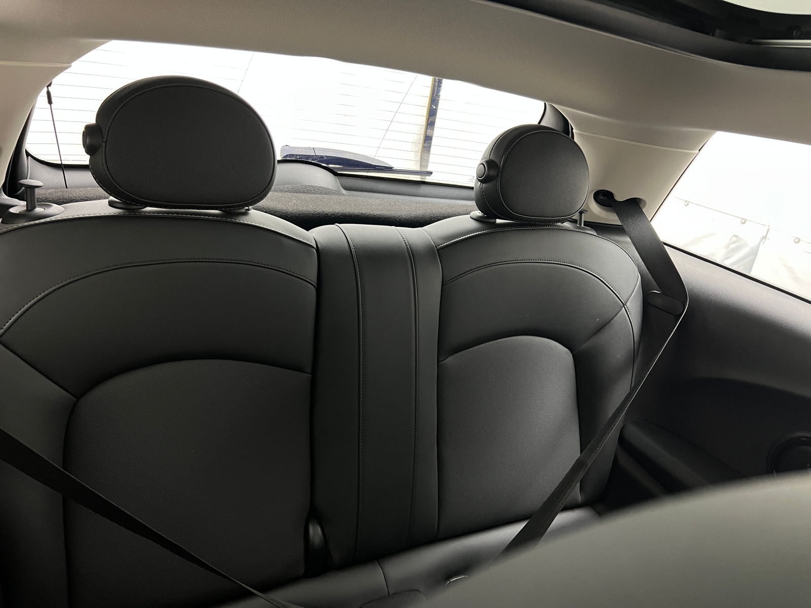 Thumbnail: 2023 MINI Cooper Hardtop - 5