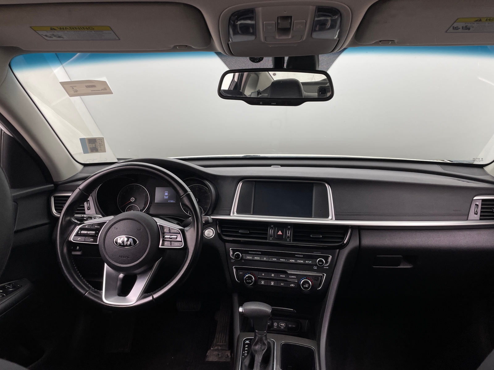 Thumbnail: 2019 Kia Optima - 3