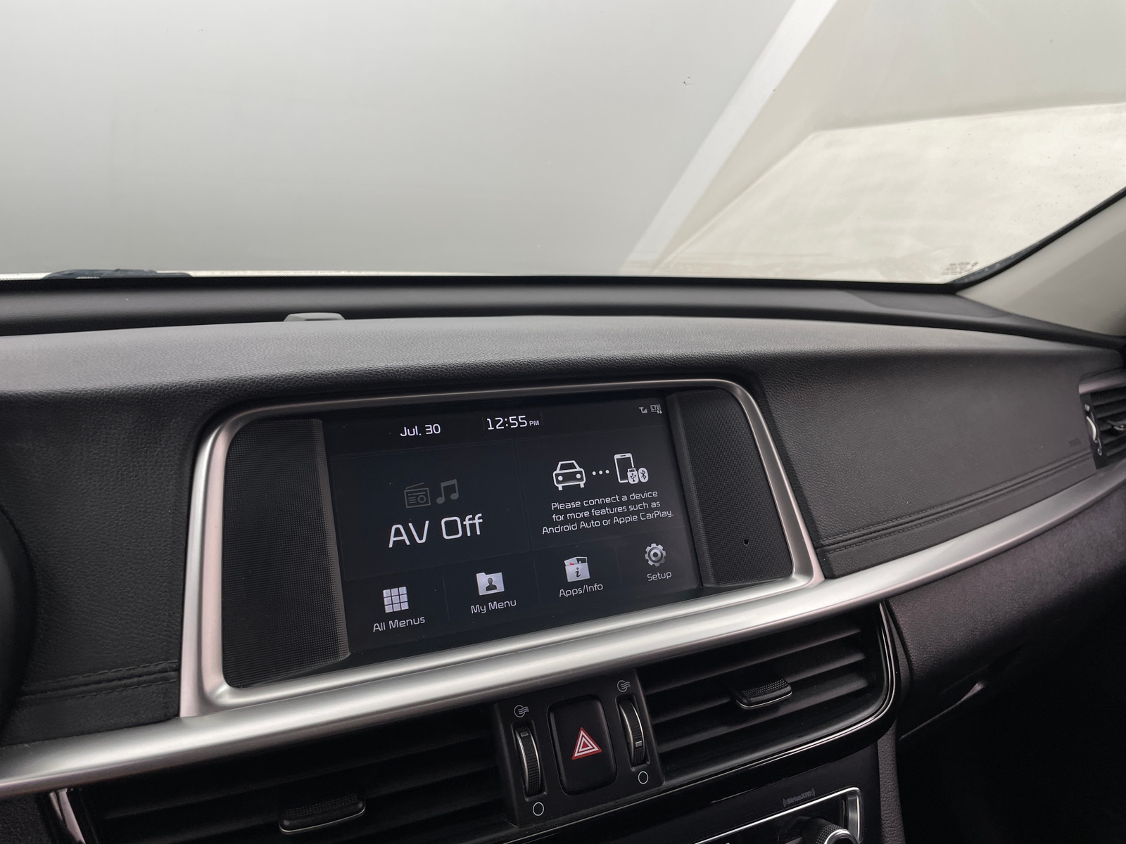 Thumbnail: 2019 Kia Optima - 4