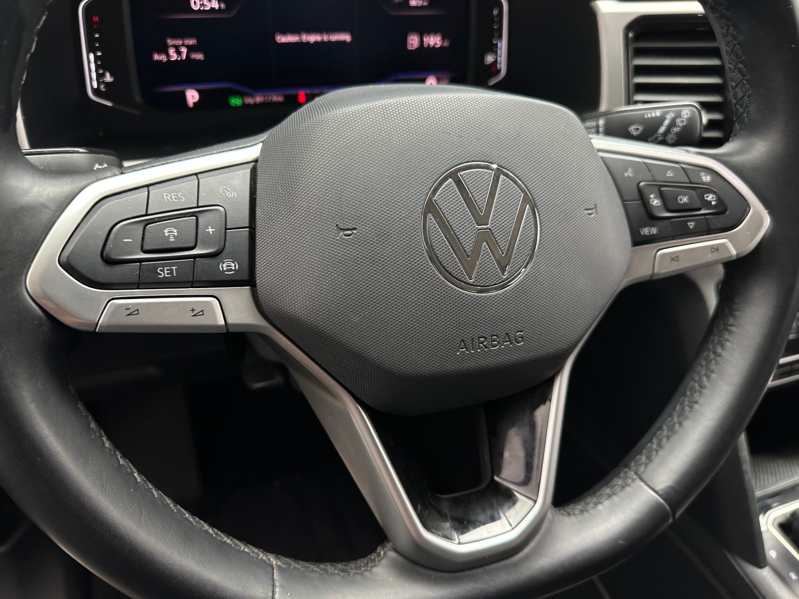 Thumbnail: 2021 Volkswagen Atlas - 4