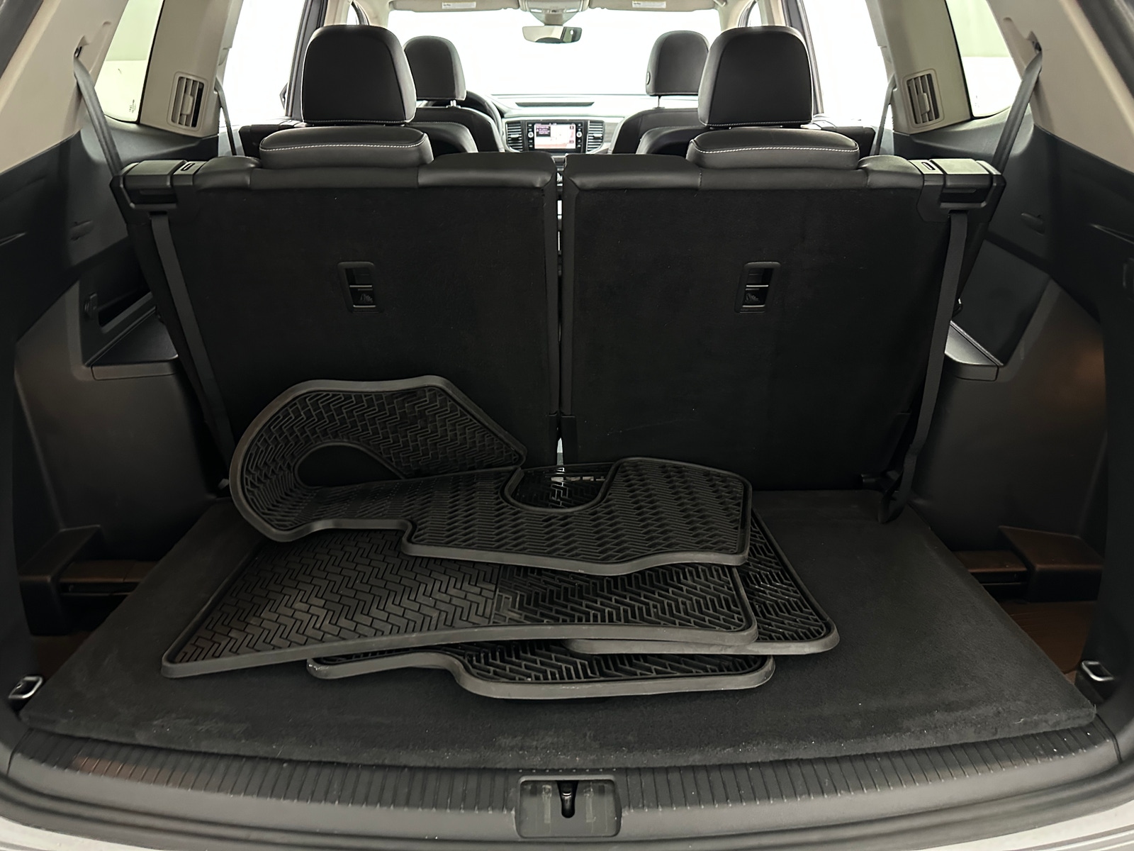 Thumbnail: 2021 Volkswagen Atlas - 6