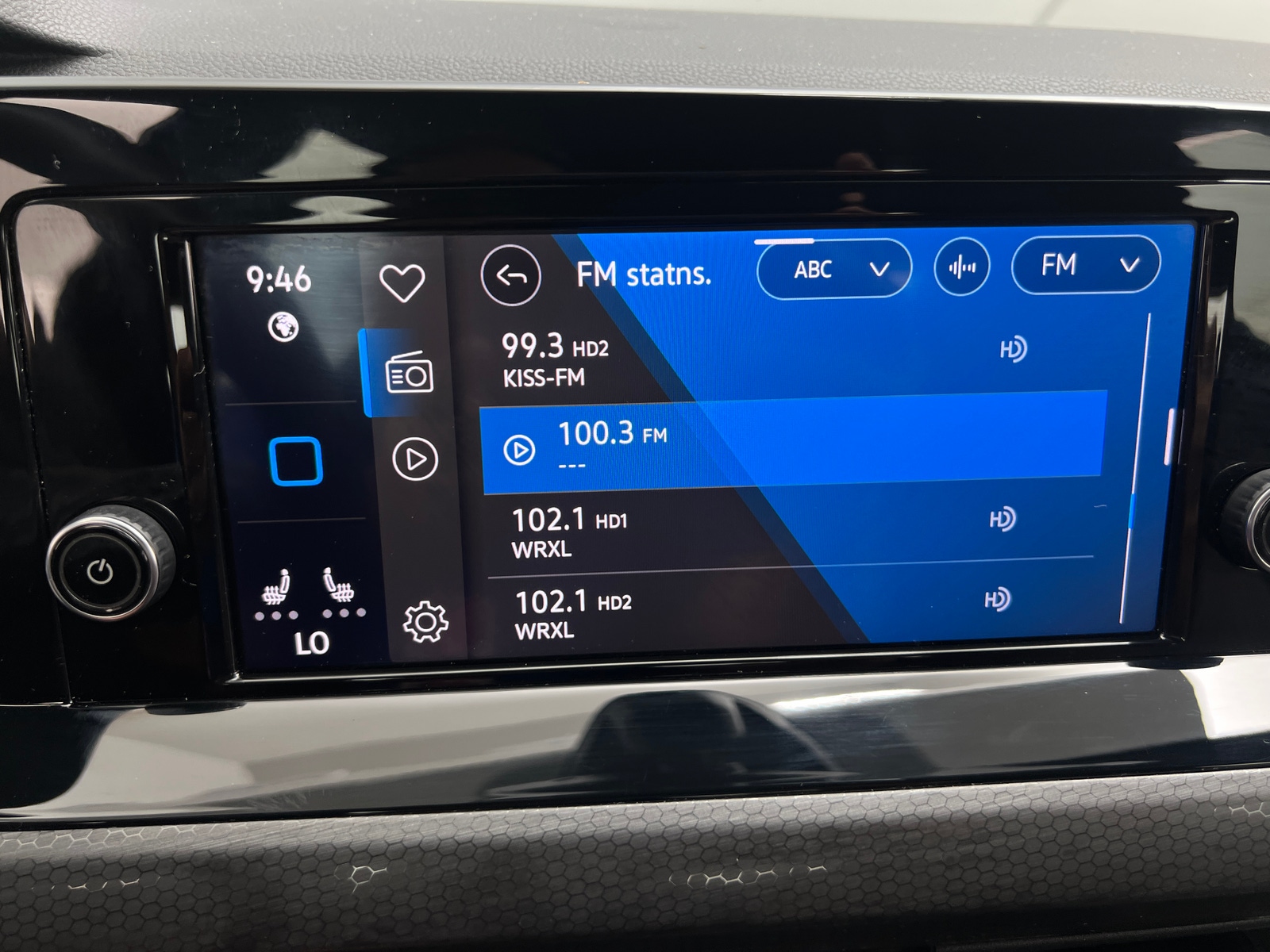 Thumbnail: 2022 Volkswagen Golf - 4