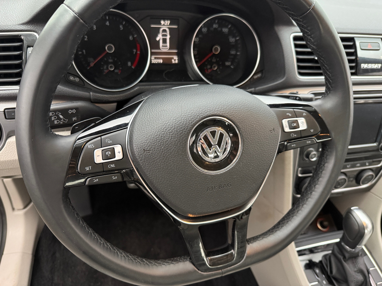 Thumbnail: 2018 Volkswagen Passat - 5