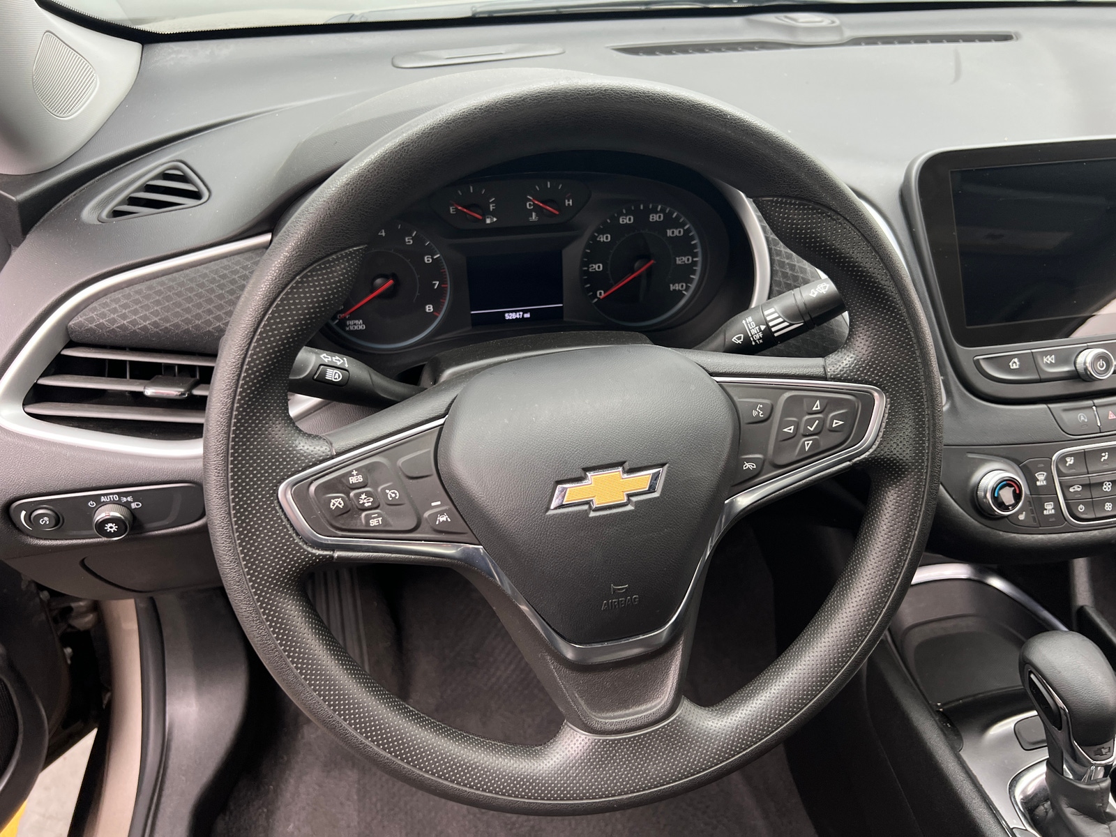 Thumbnail: 2023 Chevrolet Malibu - 5