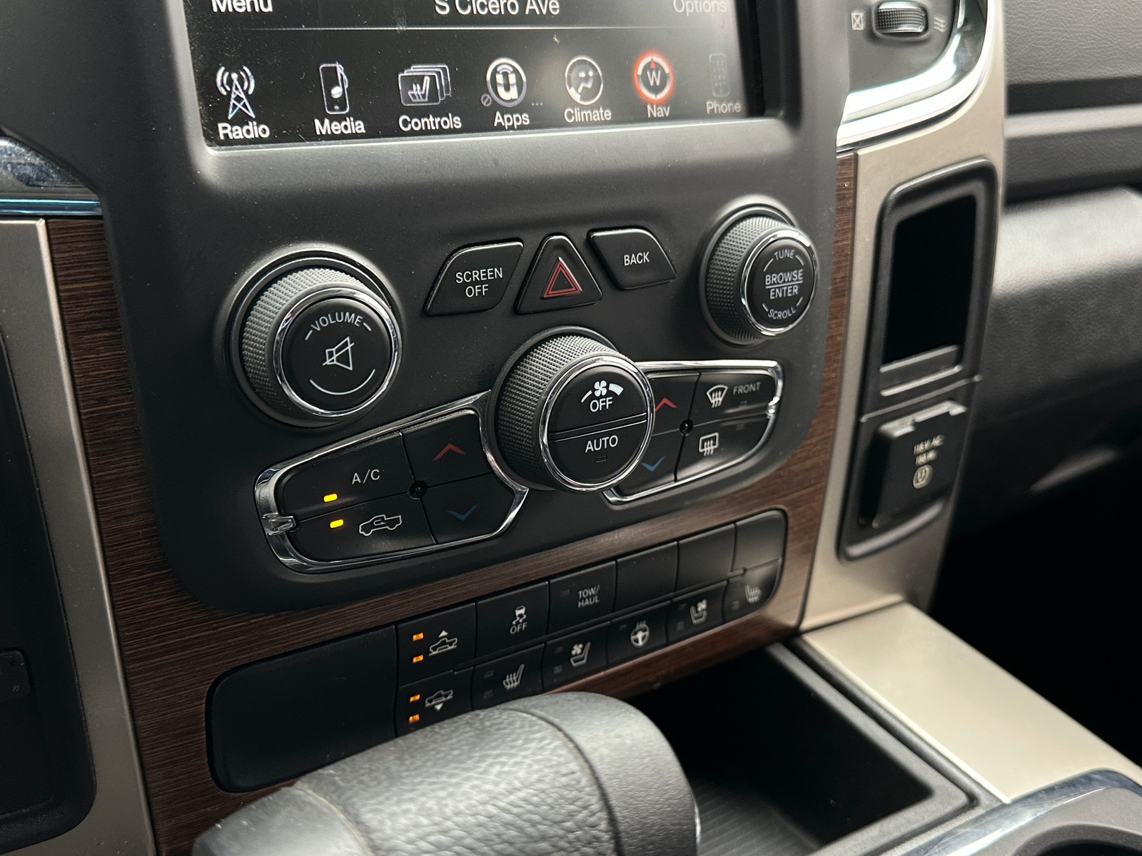 Thumbnail: 2013 RAM 1500 - 3