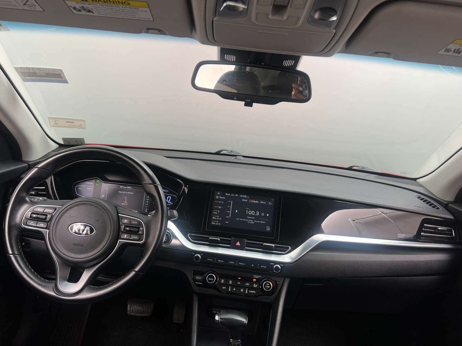 Thumbnail: 2021 Kia Niro - 2