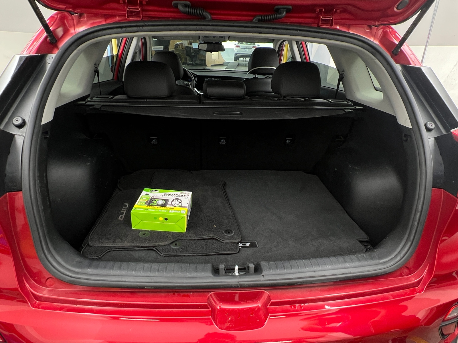 Thumbnail: 2021 Kia Niro - 6