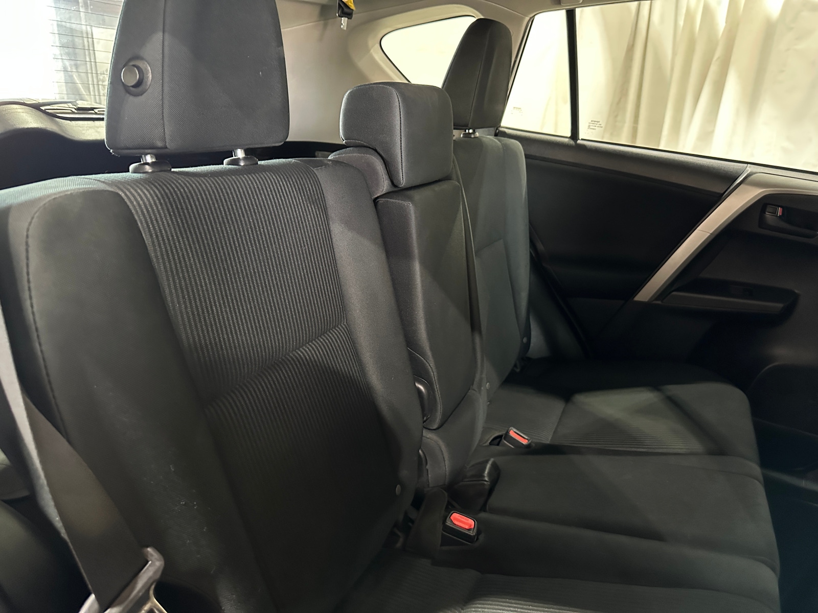 Thumbnail: 2018 Toyota RAV4 - 6