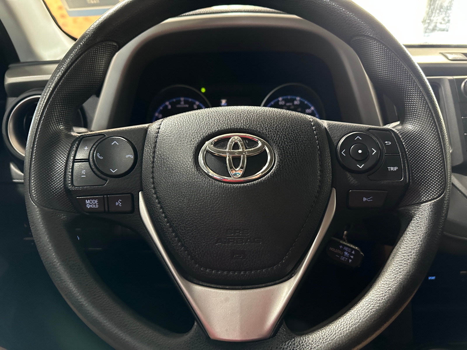 Thumbnail: 2018 Toyota RAV4 - 5