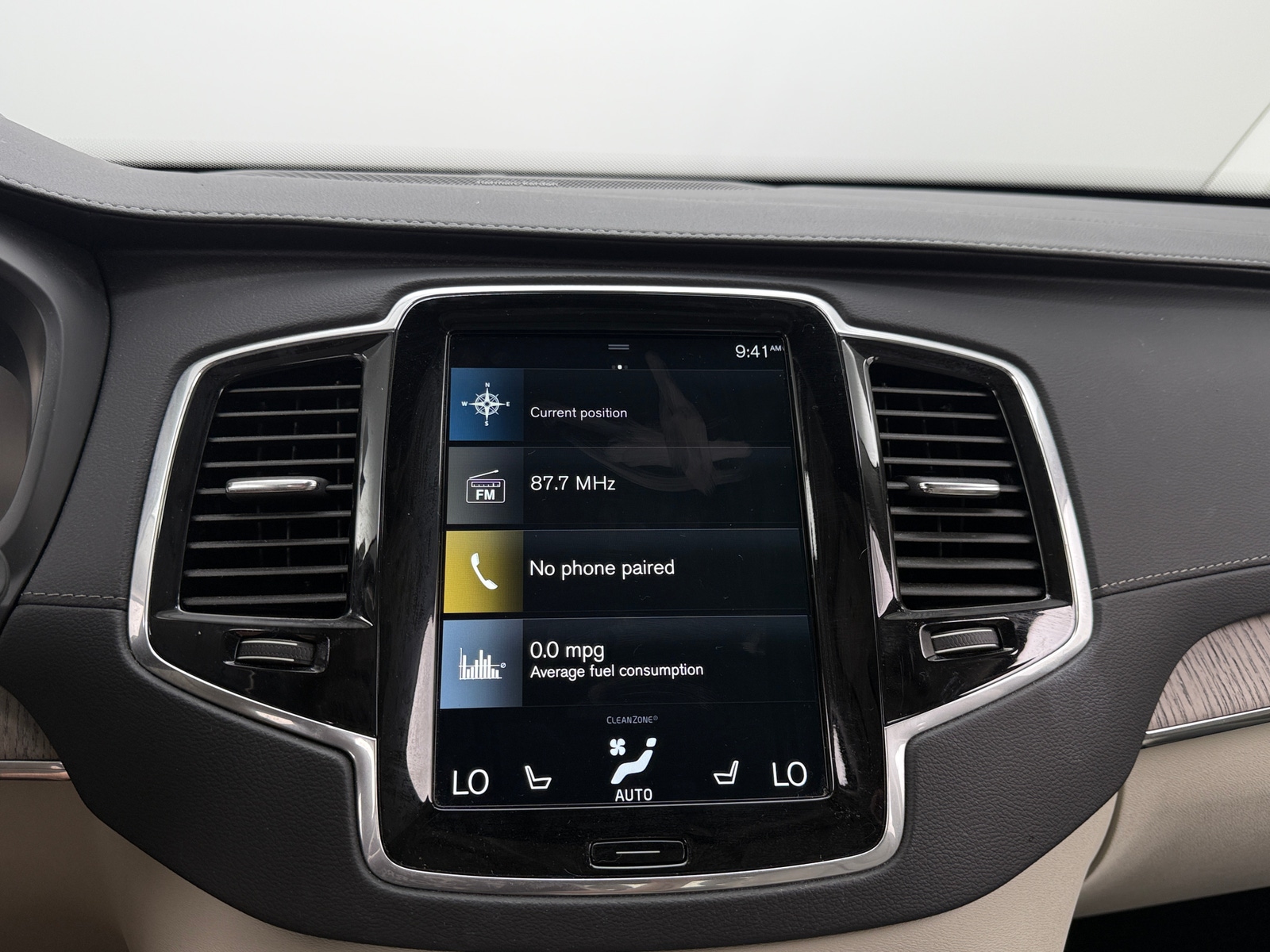 Thumbnail: 2021 Volvo XC90 - 3