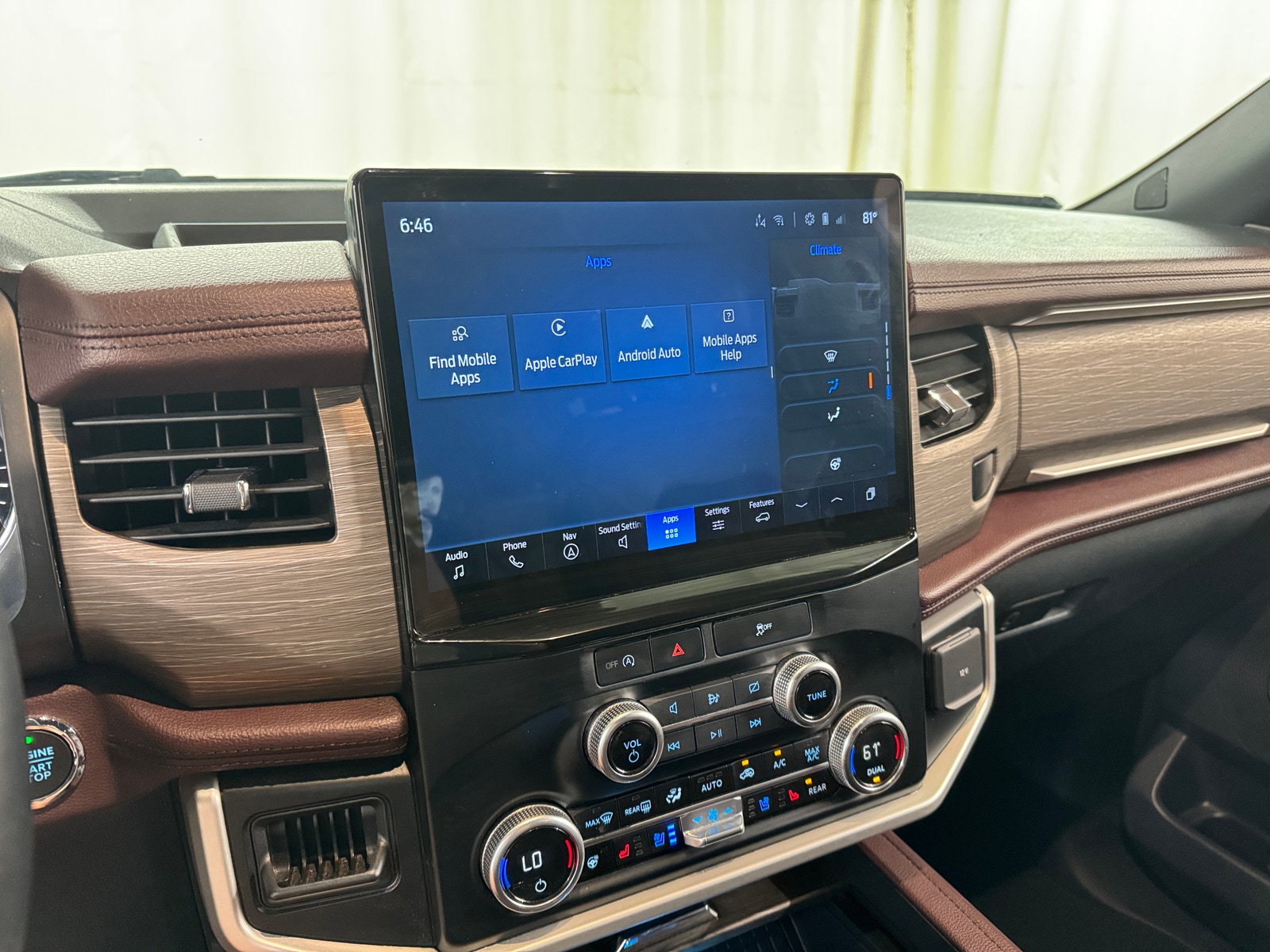 Thumbnail: 2024 Ford Expedition MAX - 3