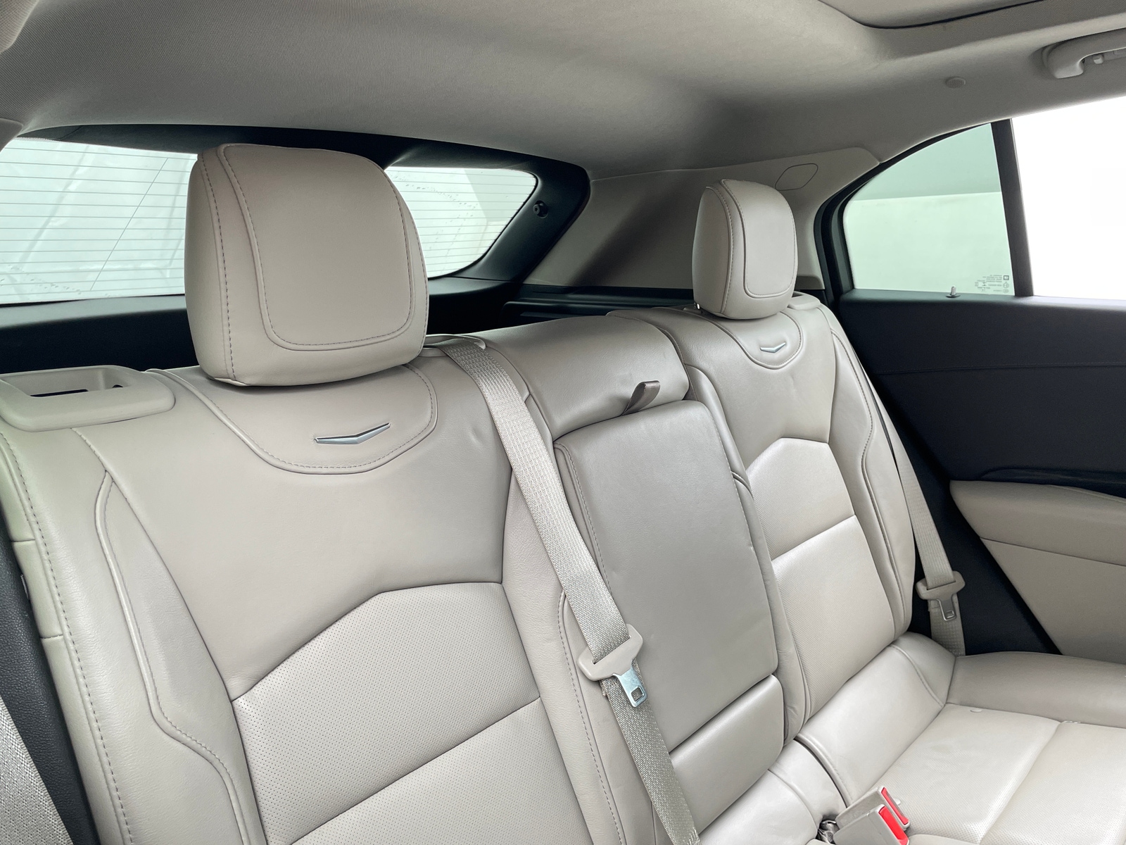 Thumbnail: 2019 Cadillac XT4 - 5