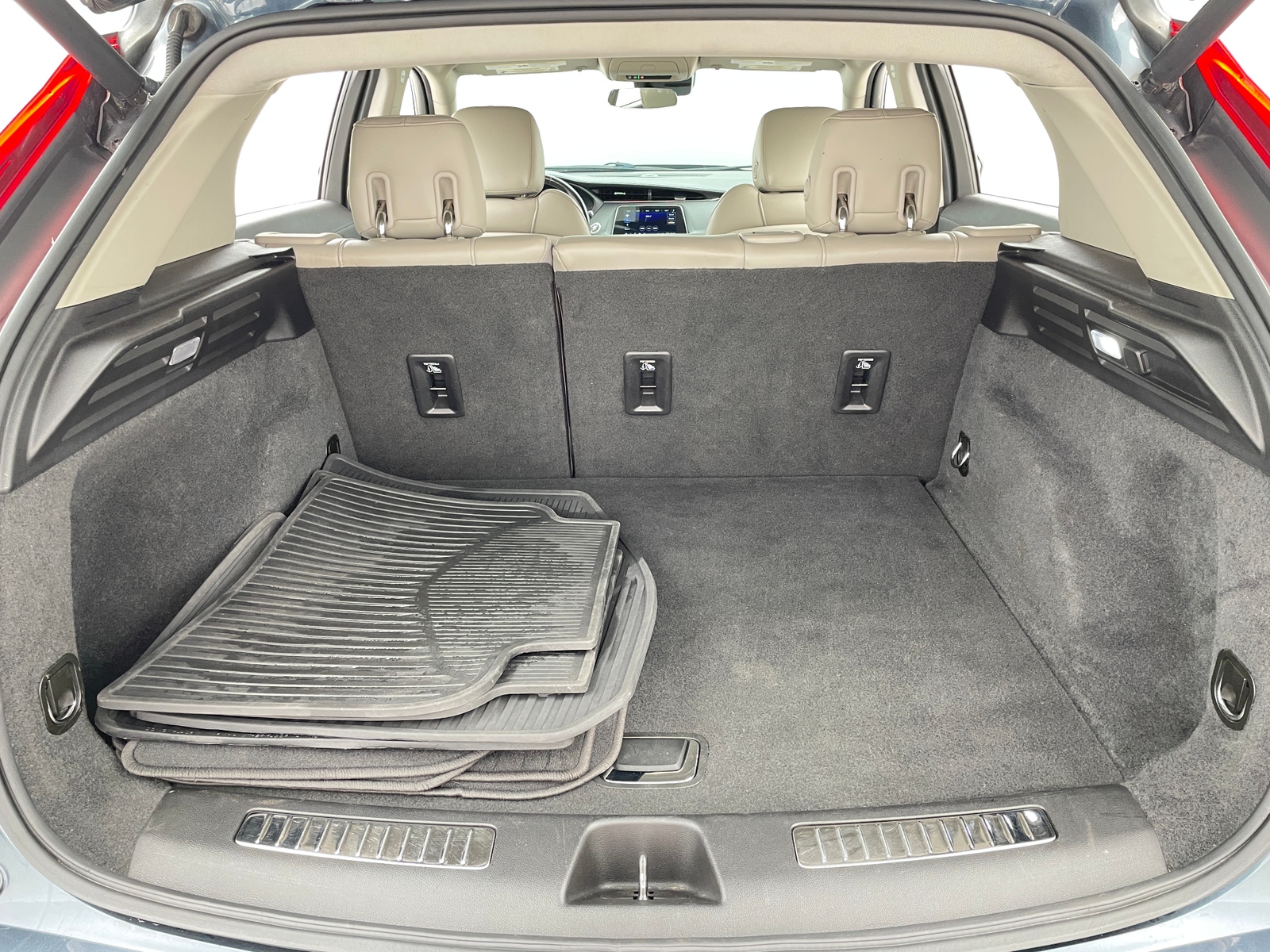 Thumbnail: 2019 Cadillac XT4 - 6