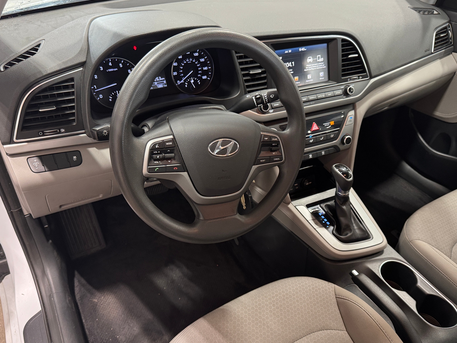 Thumbnail: 2017 Hyundai Elantra - 3