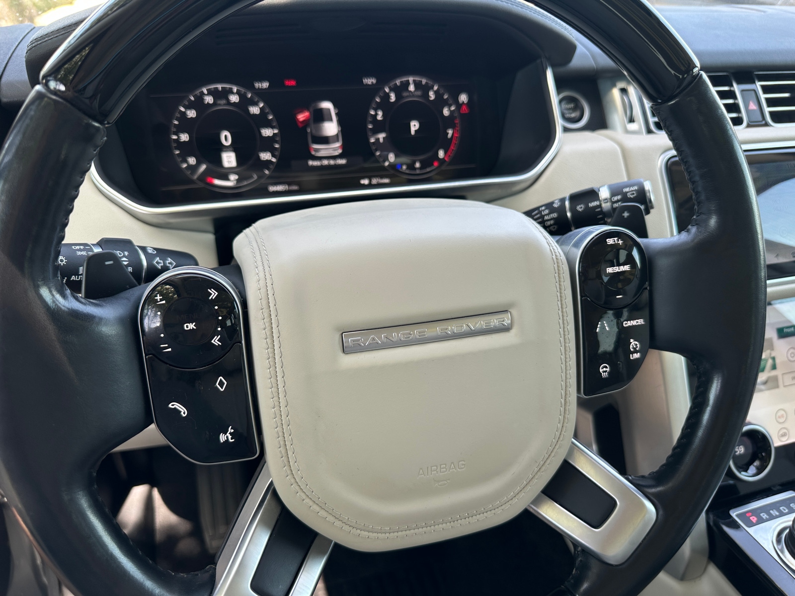 Thumbnail: 2020 Land Rover Range Rover - 3