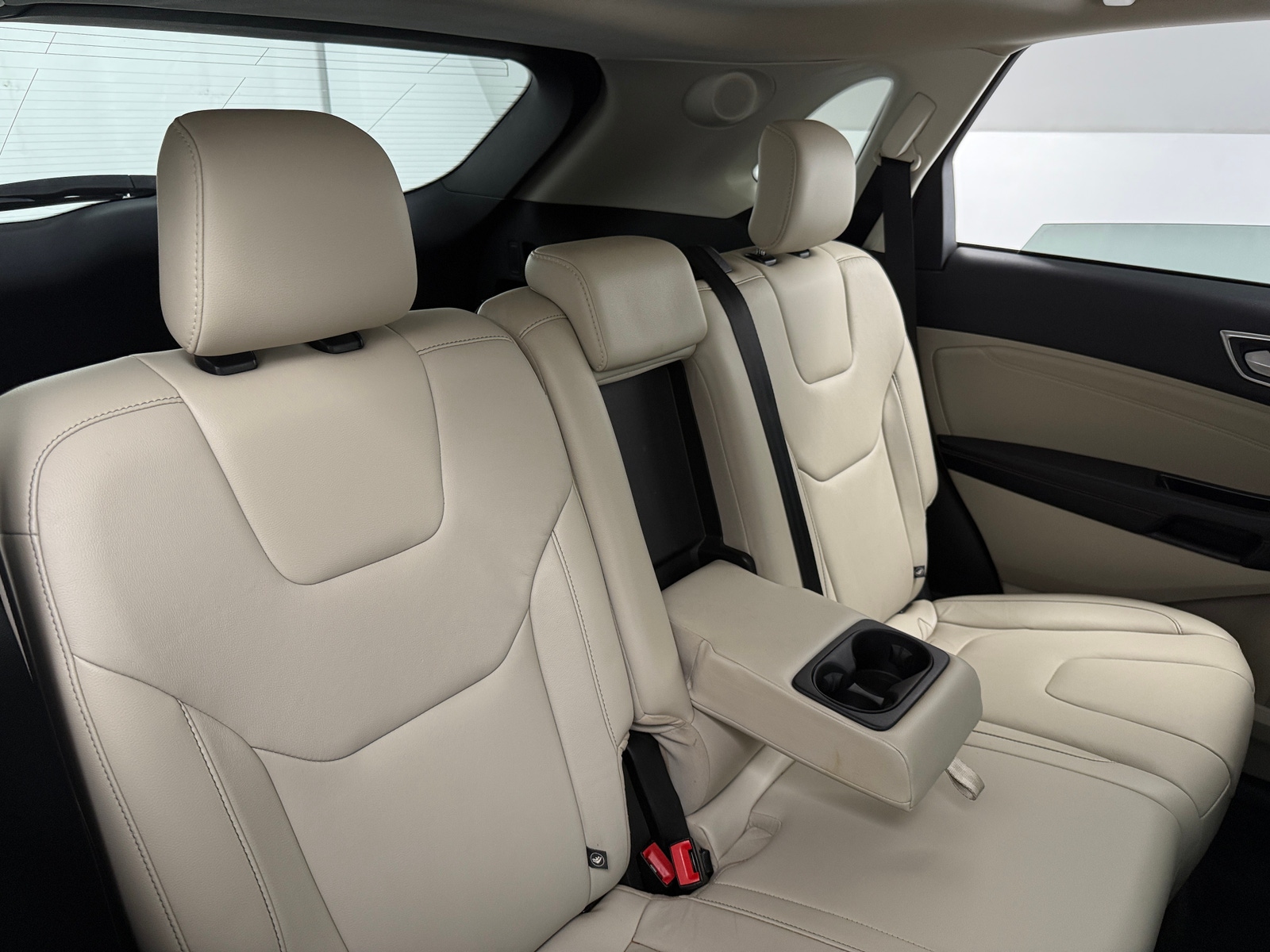 Thumbnail: 2019 Ford Edge - 5