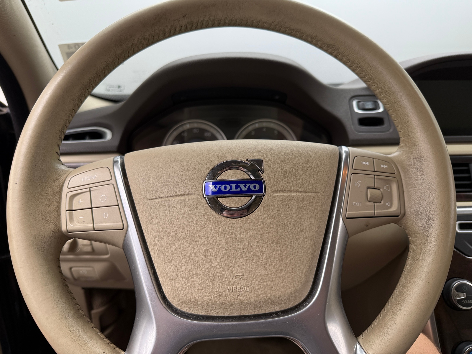 Thumbnail: 2013 Volvo XC70 - 4