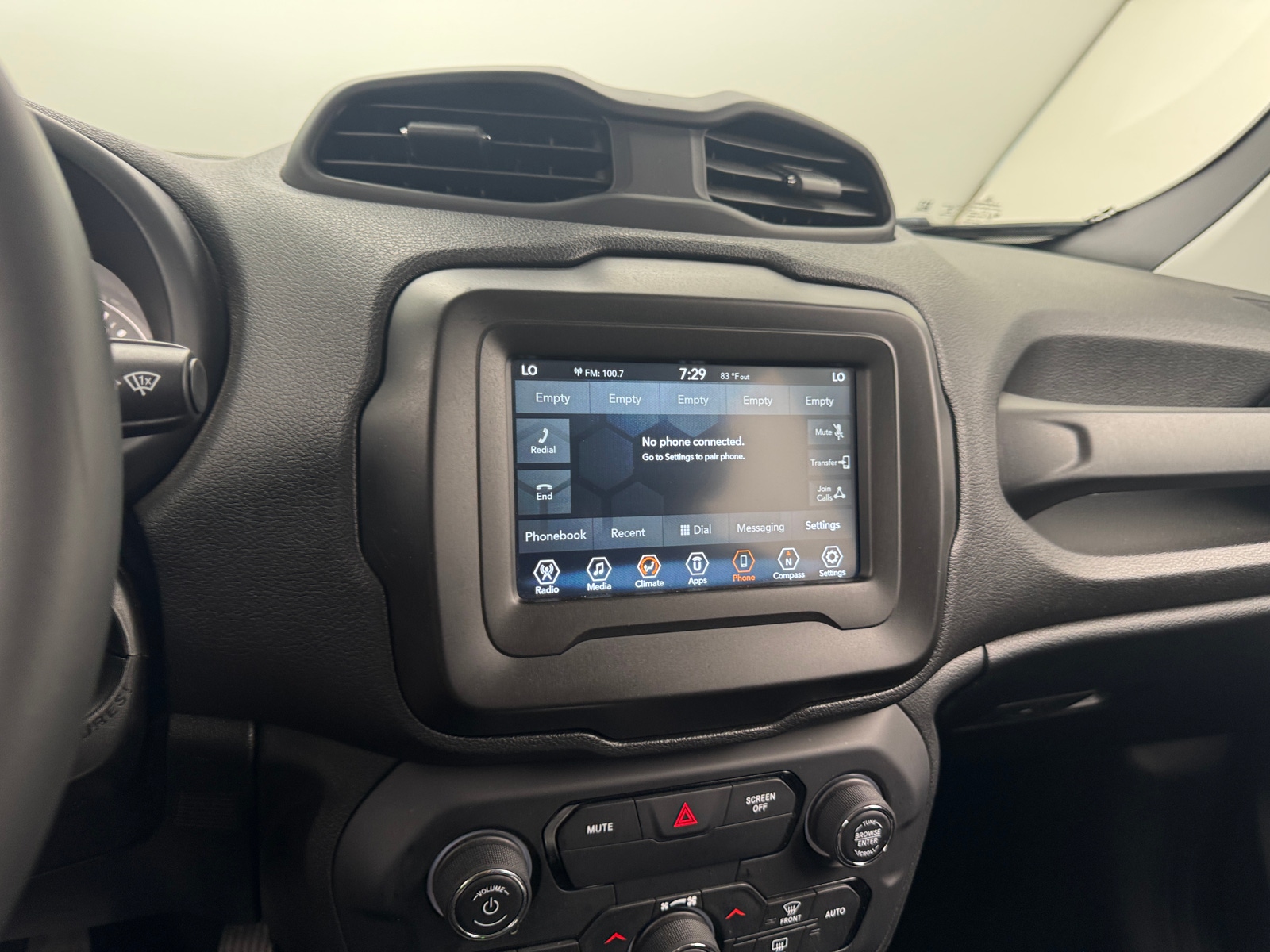 Thumbnail: 2020 Jeep Renegade - 4