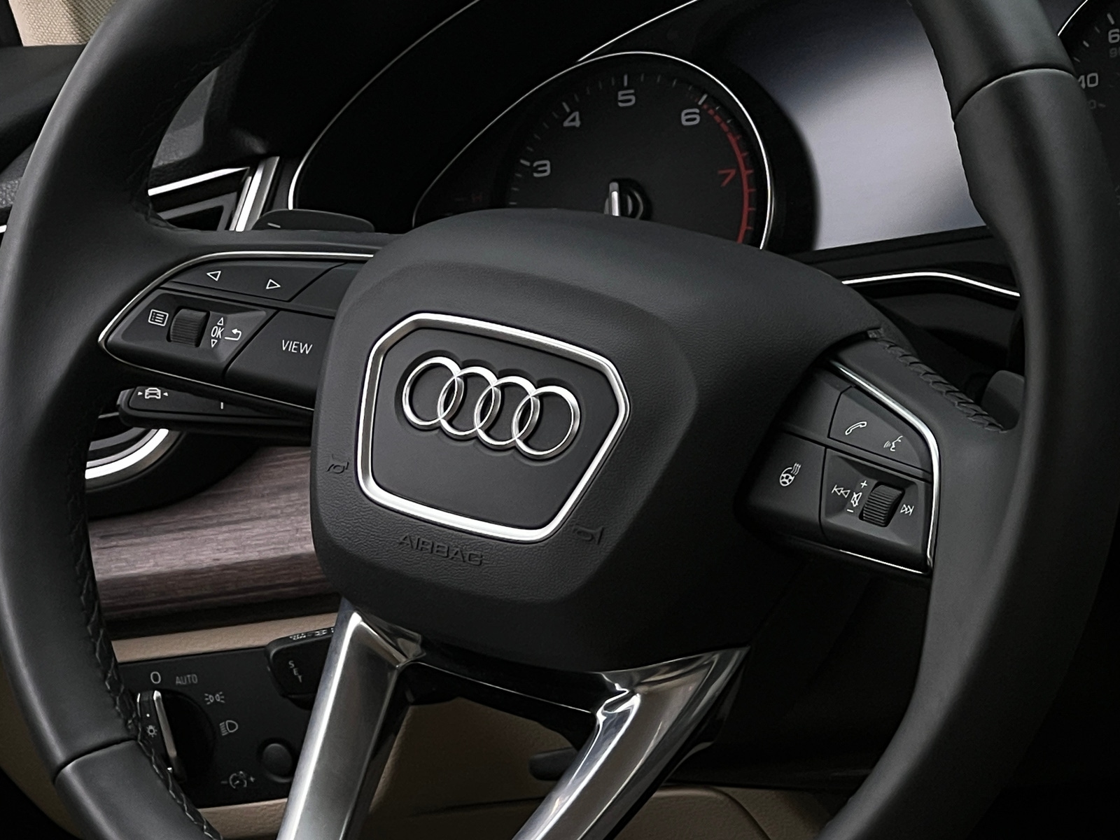 Thumbnail: 2024 Audi Q5 - 5