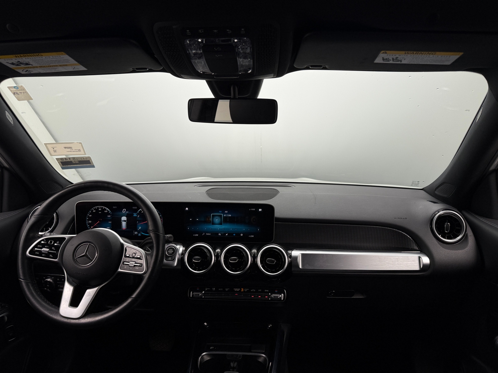 Thumbnail: 2020 Mercedes-Benz GLB - 2
