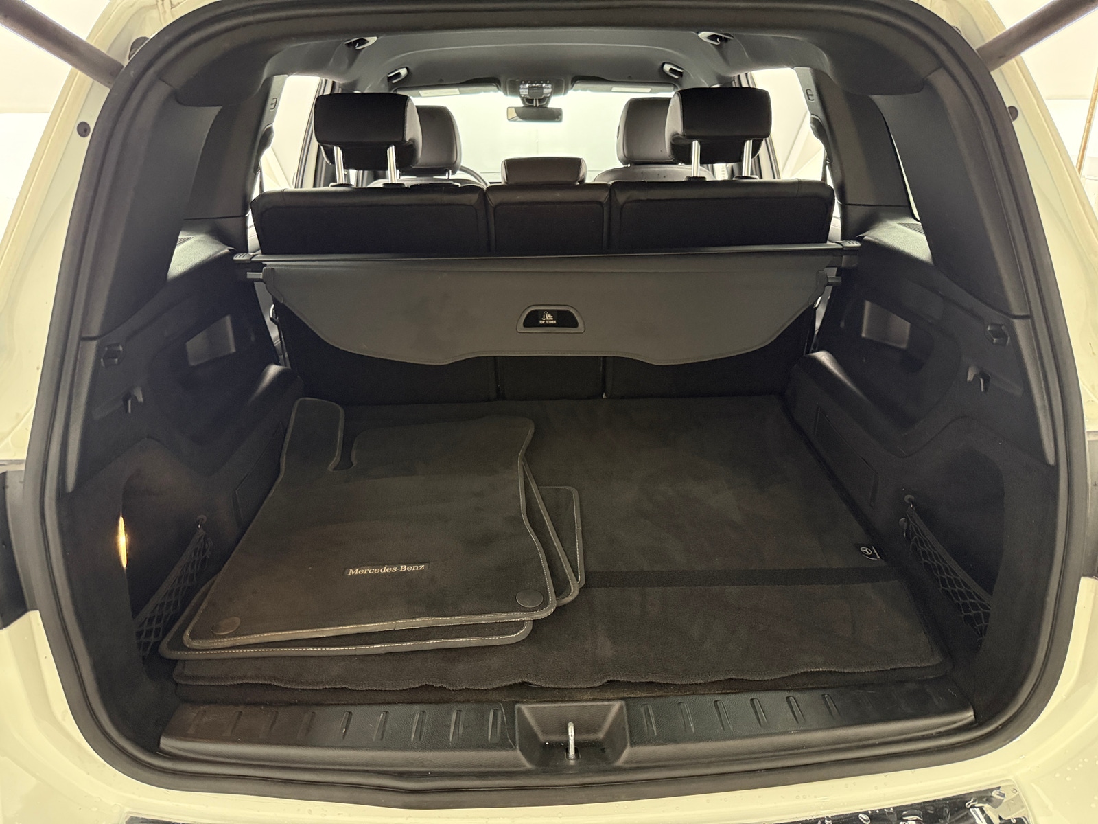Thumbnail: 2020 Mercedes-Benz GLB - 6