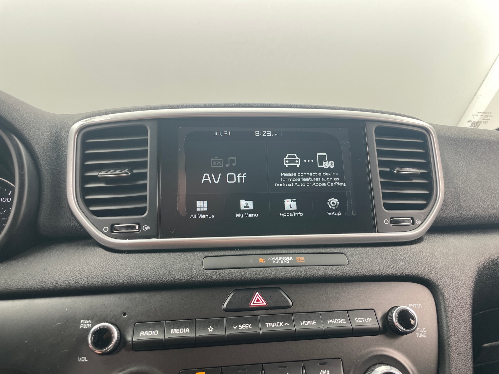Thumbnail: 2020 Kia Sportage - 3