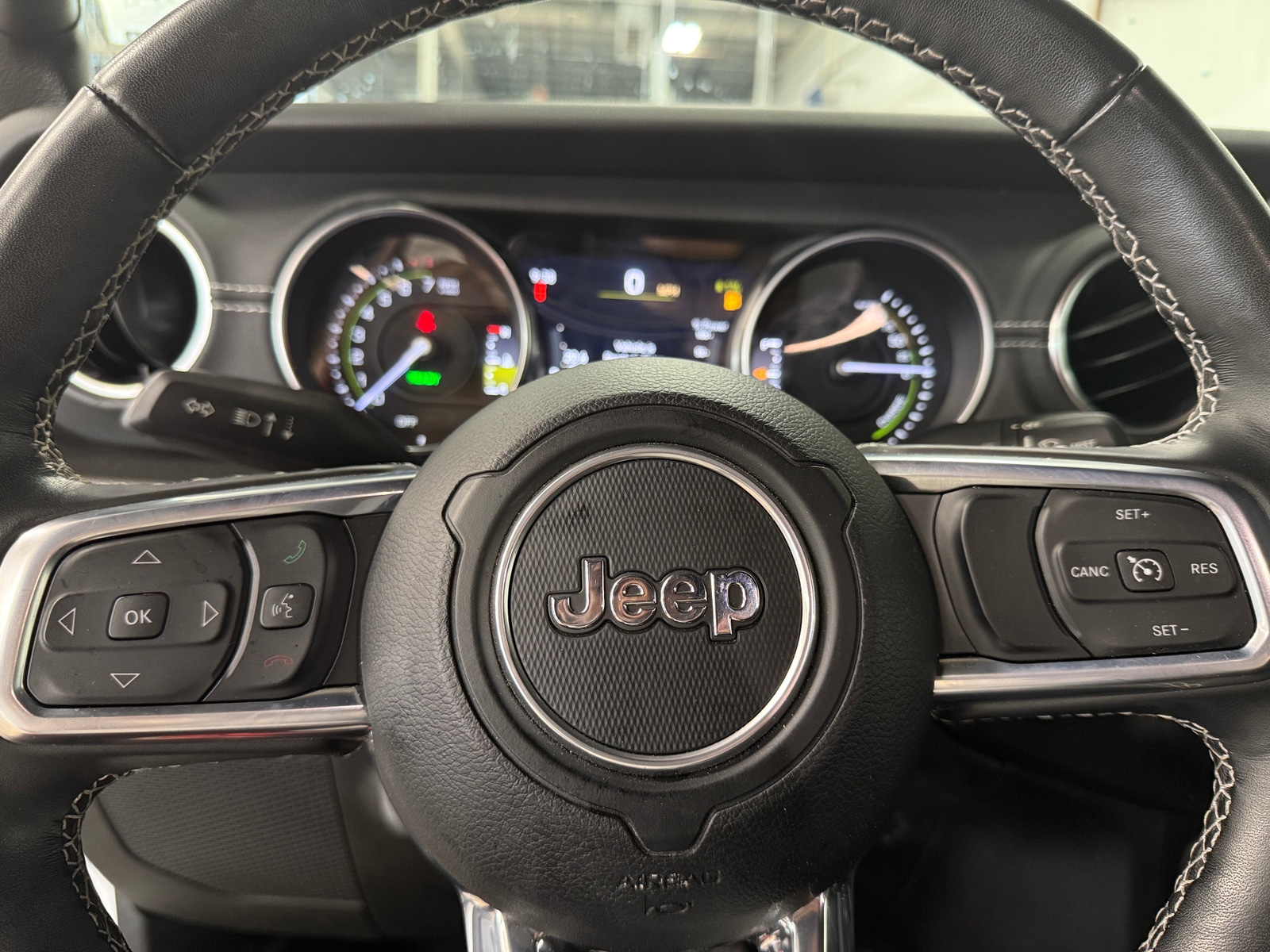 Thumbnail: 2022 Jeep Wrangler - 4