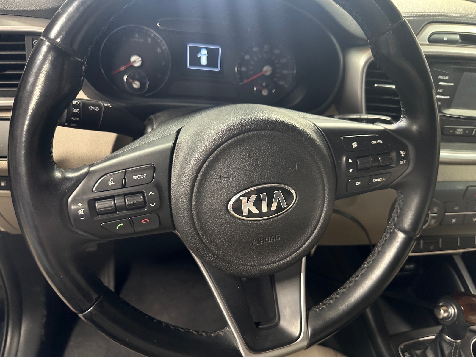 Thumbnail: 2016 Kia Sorento - 5