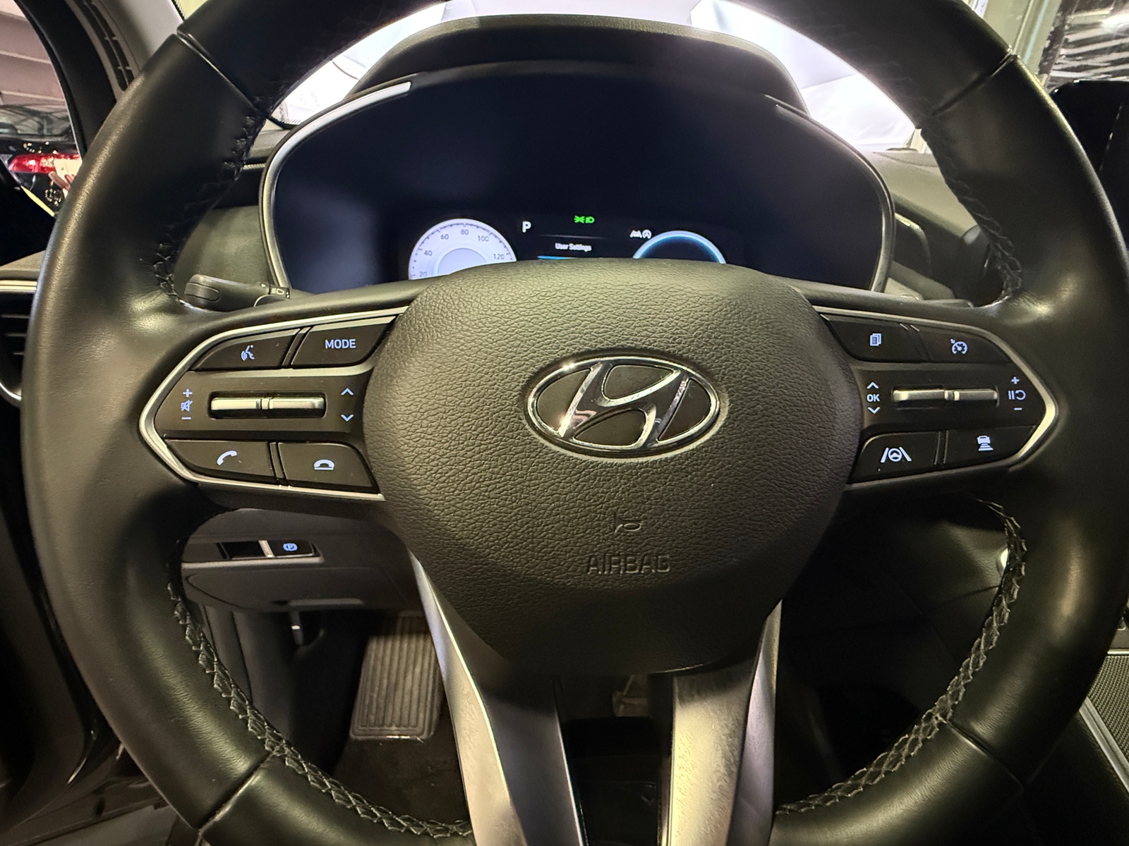 Thumbnail: 2022 Hyundai Santa Fe - 5