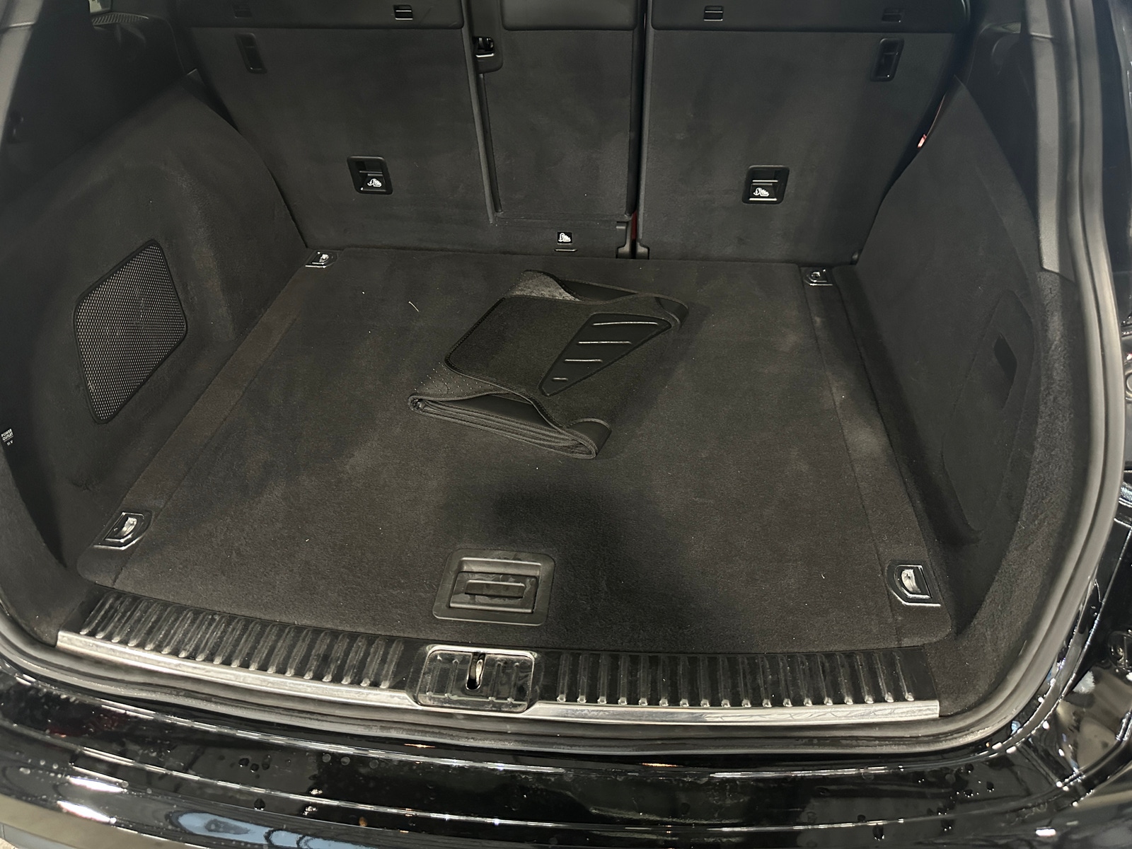 Thumbnail: 2017 Porsche Cayenne - 6