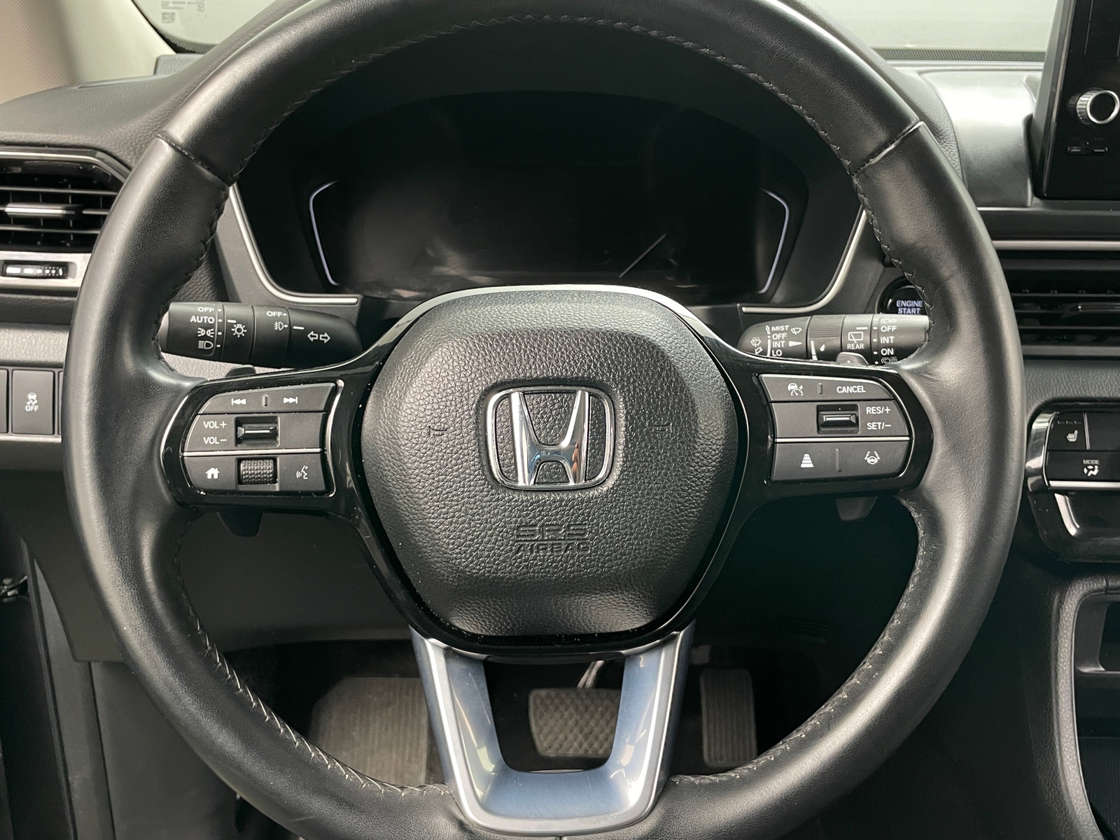 Thumbnail: 2023 Honda Pilot - 4