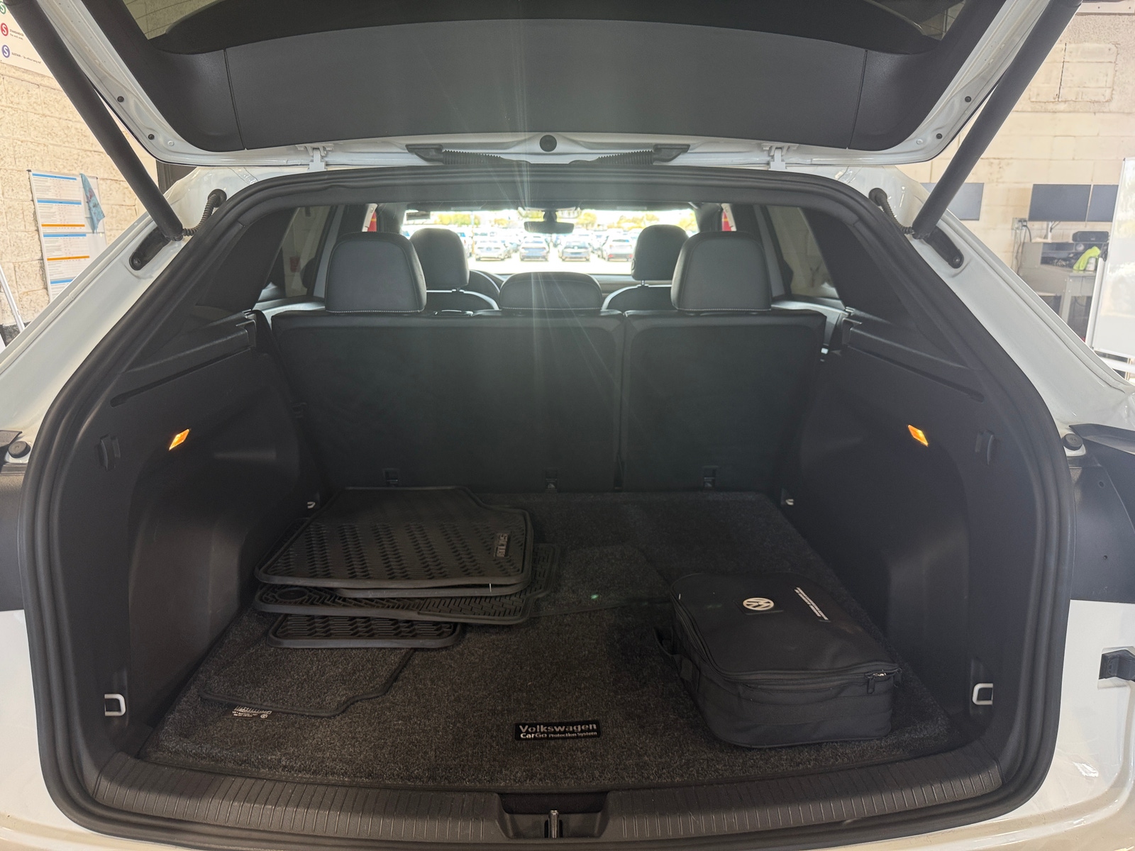 Thumbnail: 2020 Volkswagen Atlas - 7