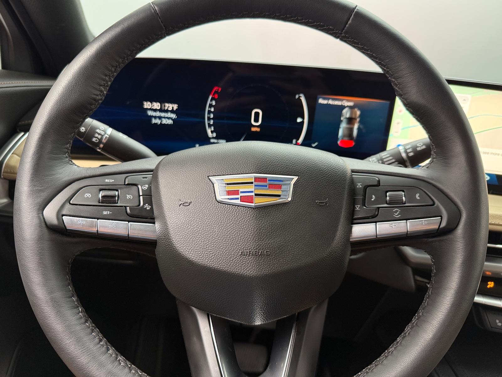 Thumbnail: 2024 Cadillac XT4 - 4