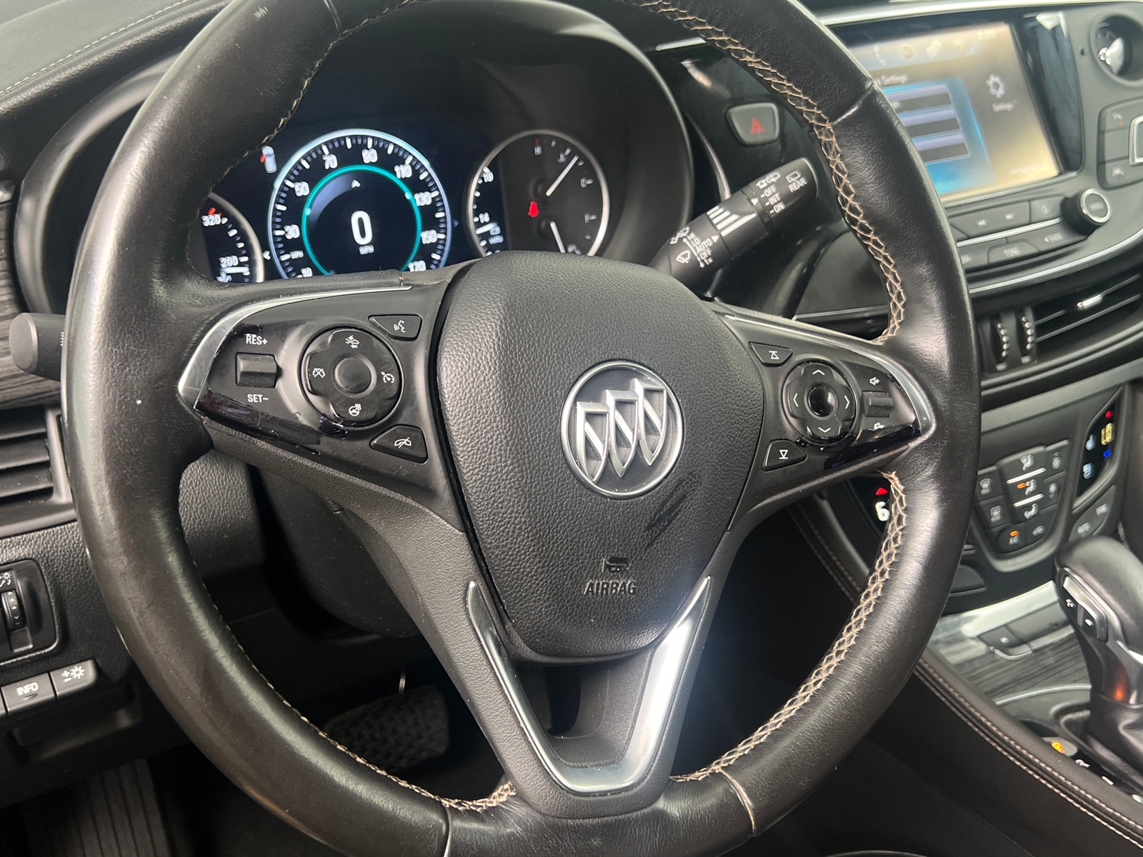 Thumbnail: 2017 Buick Envision - 4