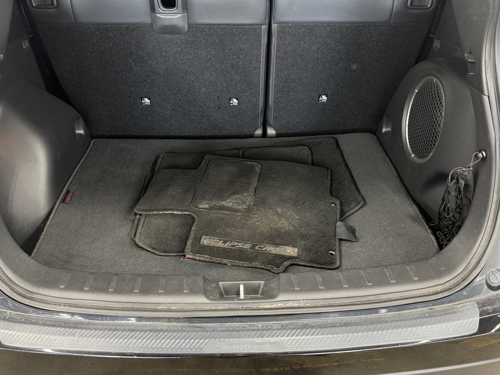Thumbnail: 2019 Mitsubishi Eclipse Cross - 6