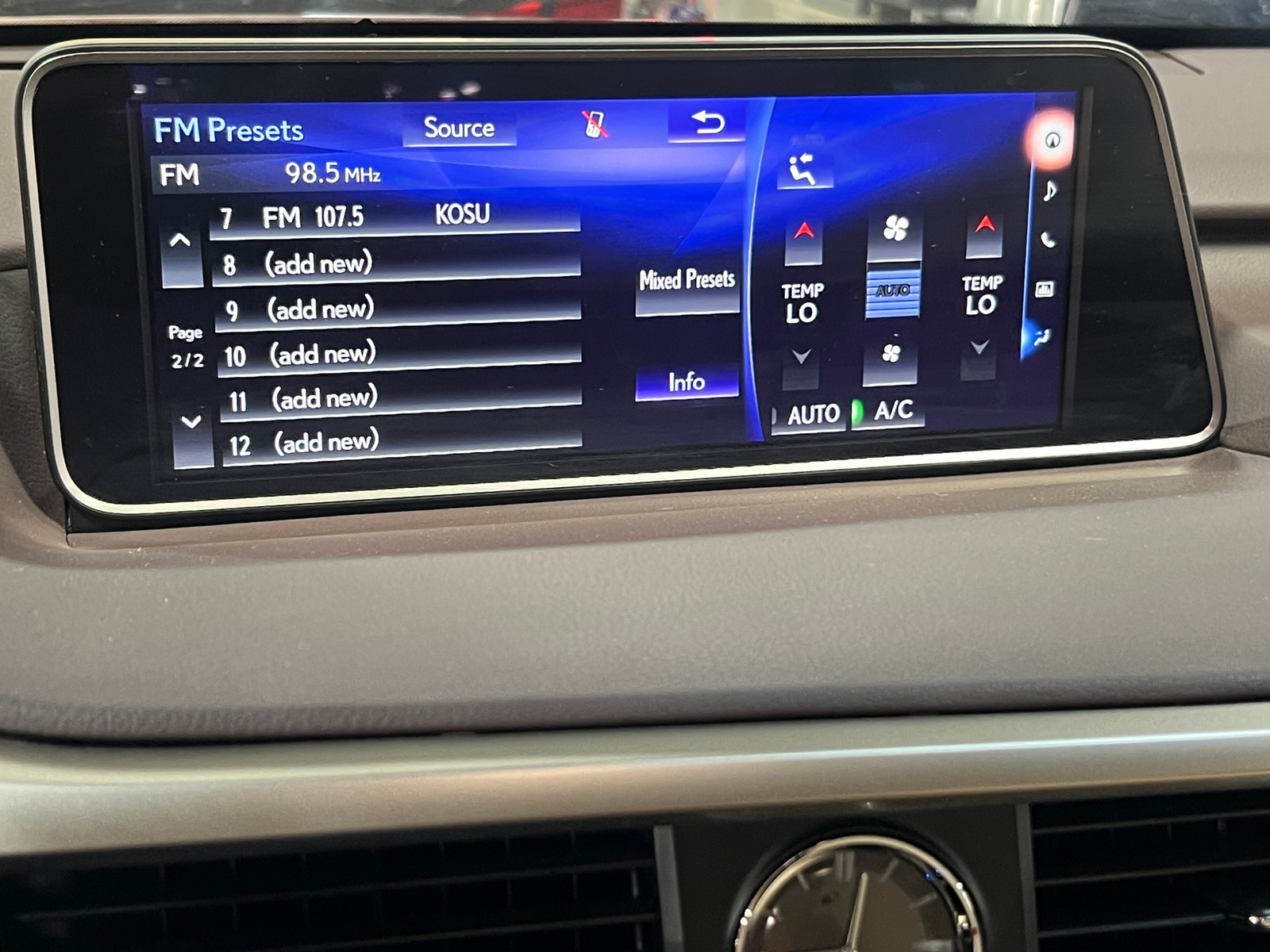 Thumbnail: 2019 Lexus RX - 4