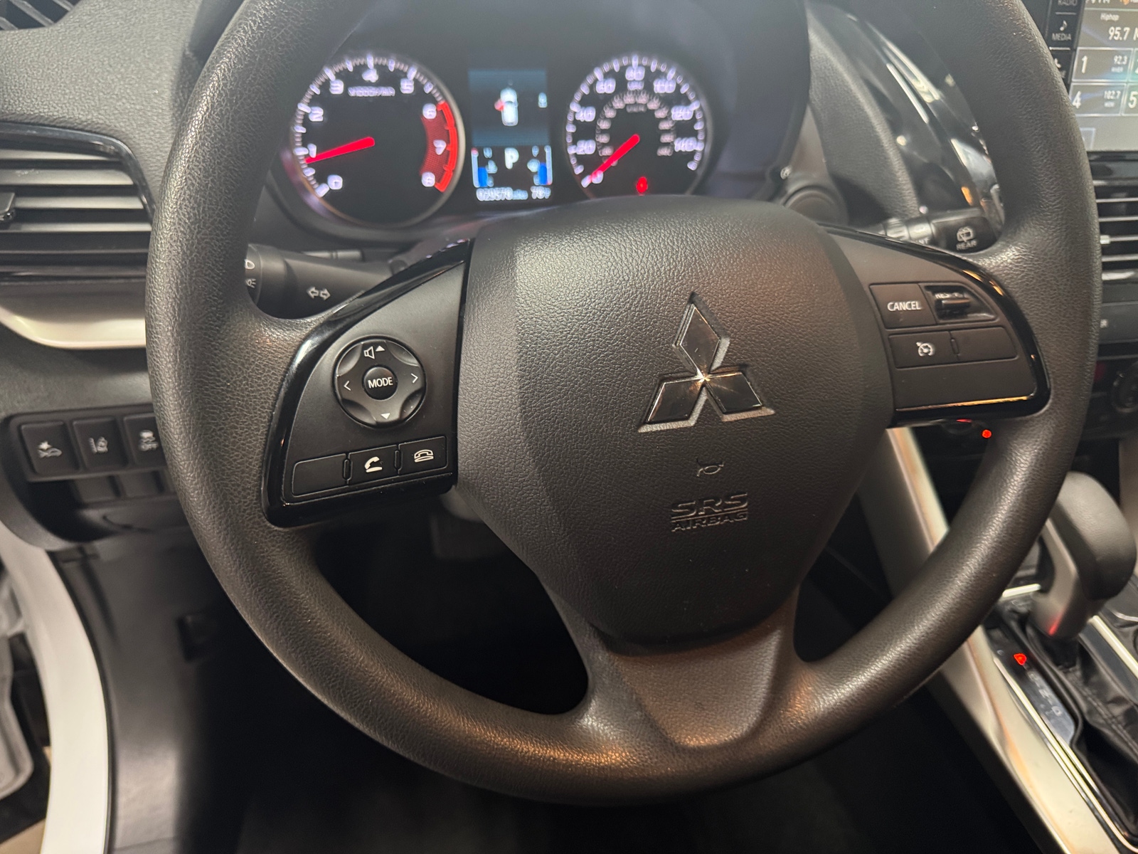 Thumbnail: 2022 Mitsubishi Eclipse Cross - 5
