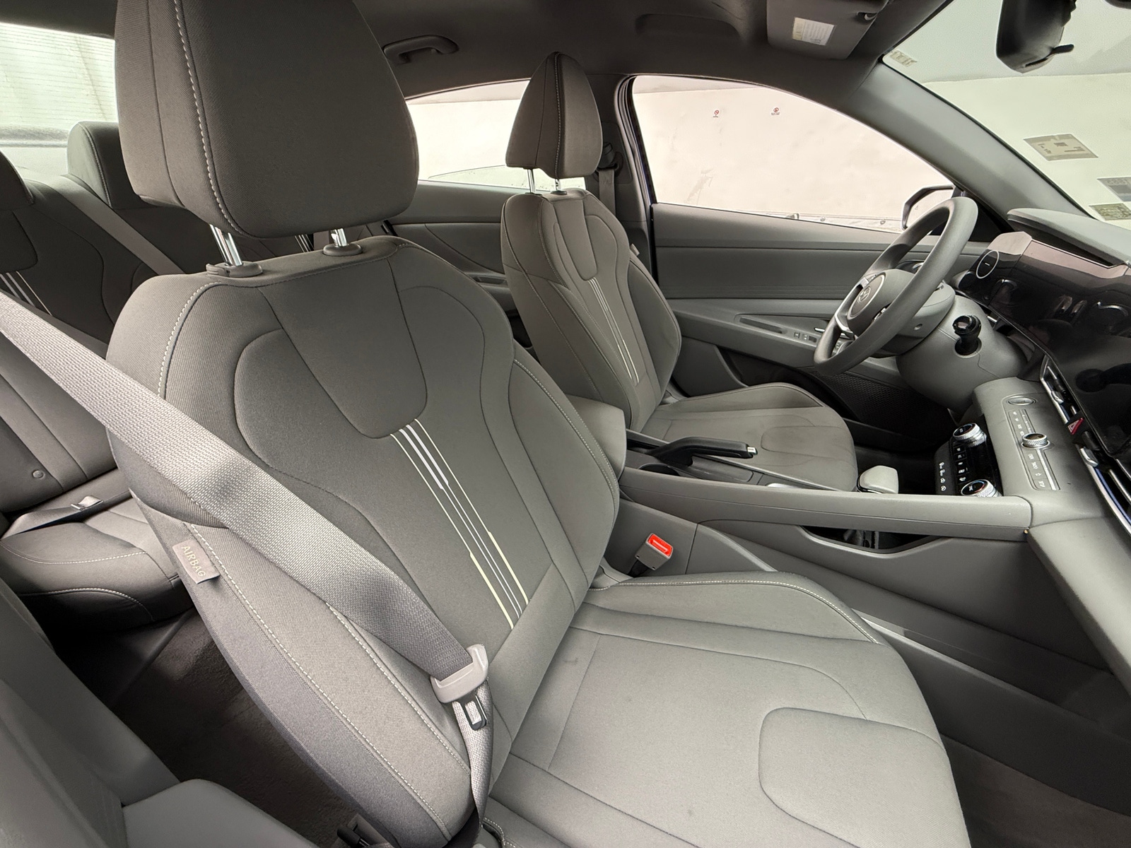 Thumbnail: 2024 Hyundai Elantra - 2