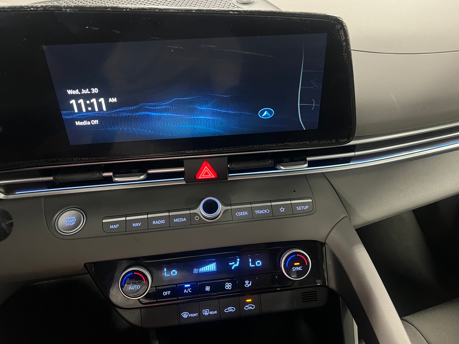 Thumbnail: 2024 Hyundai Elantra - 4