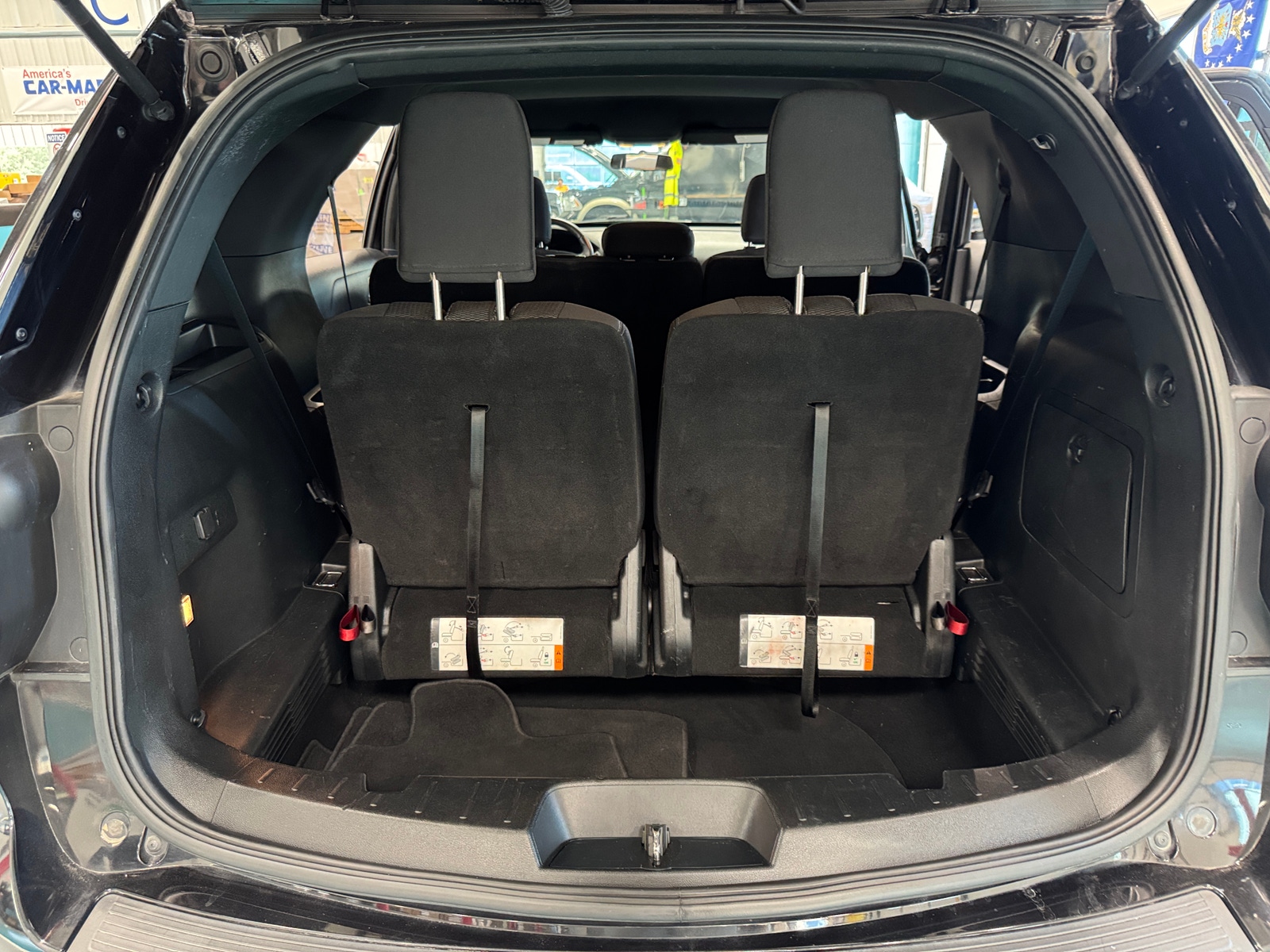 Thumbnail: 2019 Ford Explorer - 7