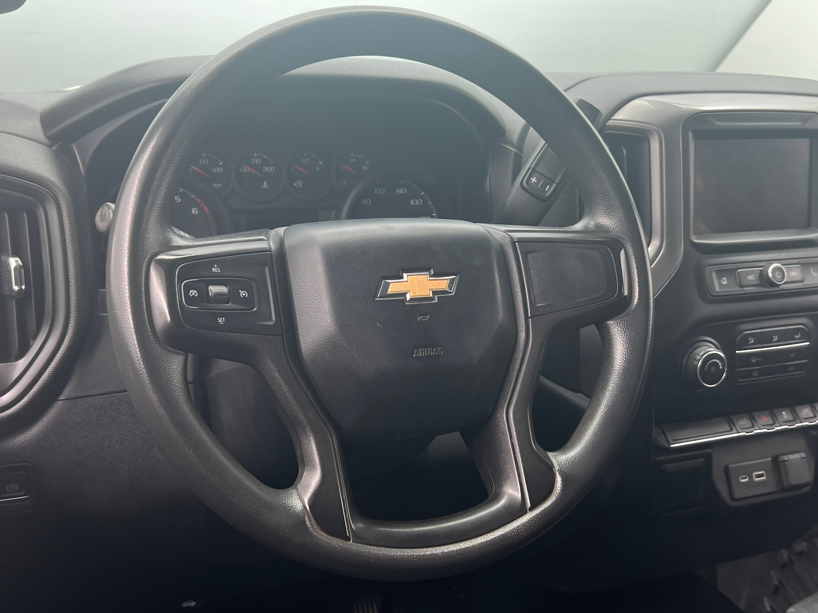 Thumbnail: 2021 Chevrolet Silverado 1500 - 5
