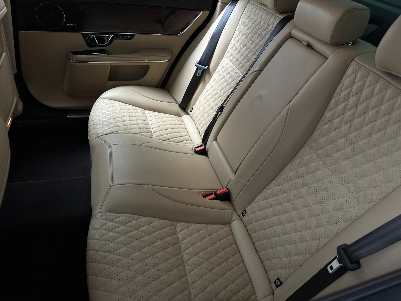 Thumbnail: 2016 Jaguar XJ - 5