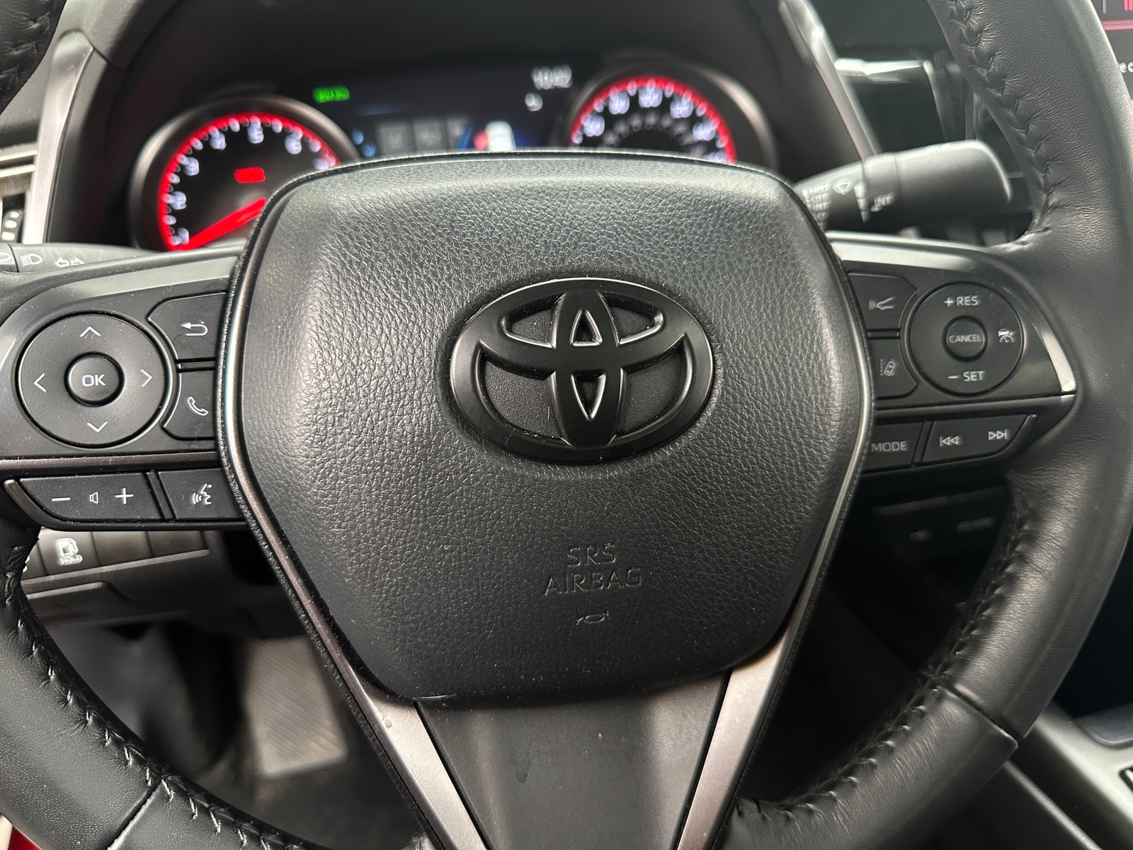 Thumbnail: 2023 Toyota Camry - 4